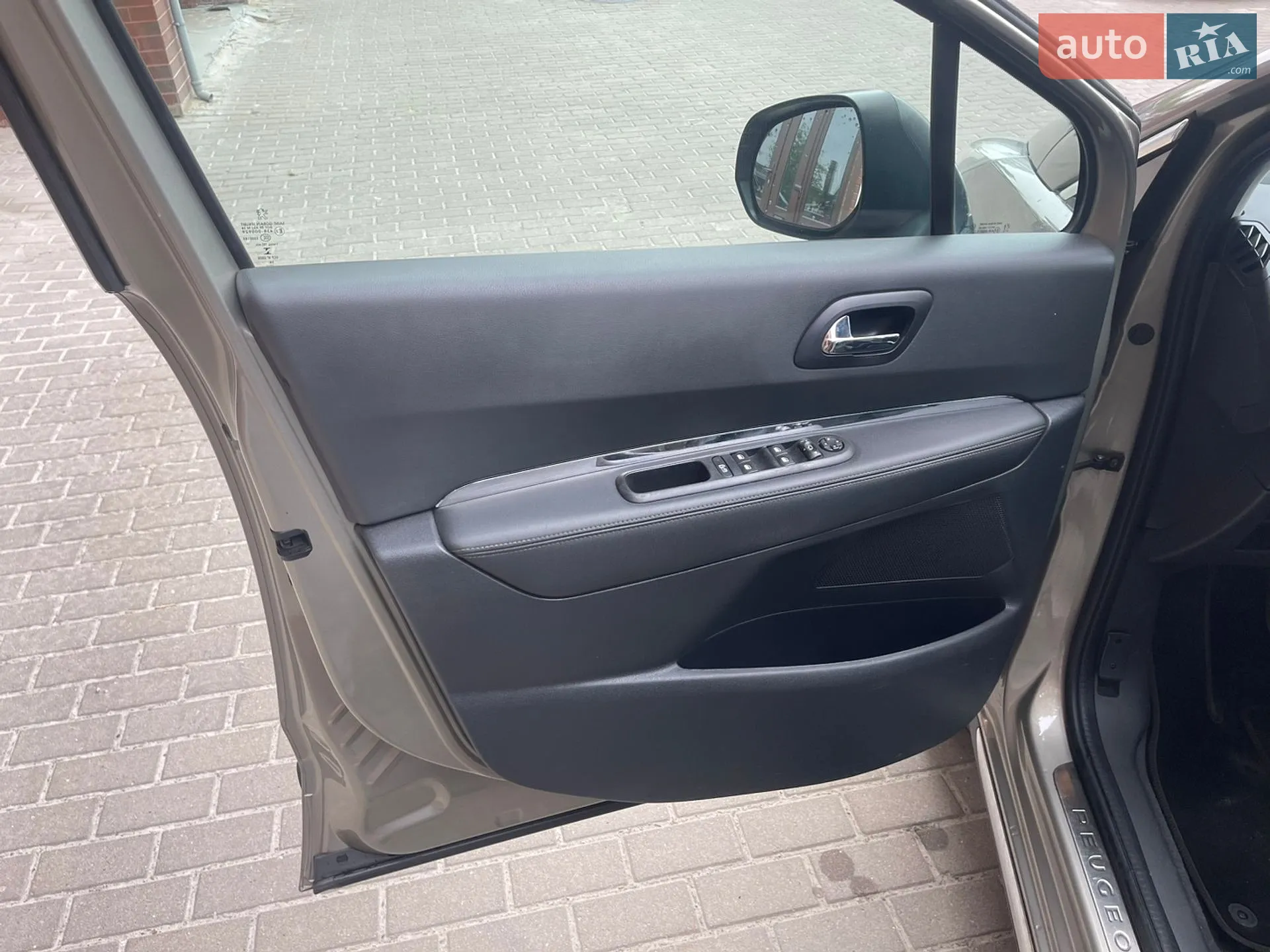 2015 Peugeot 3008 - мініатюра 11