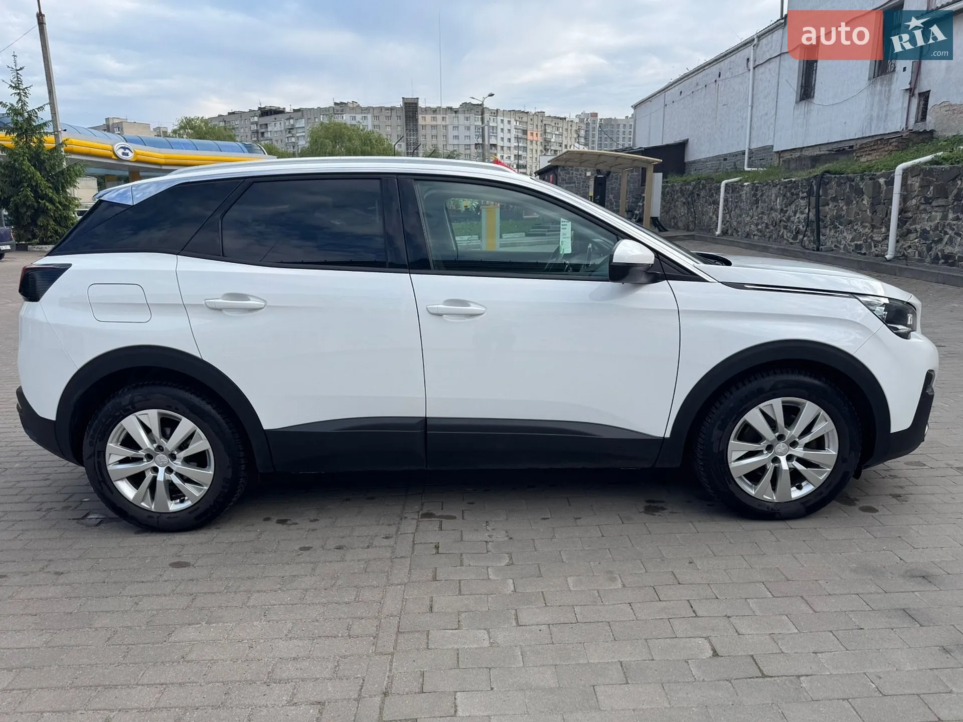 2017 Peugeot 3008 - мініатюра 4