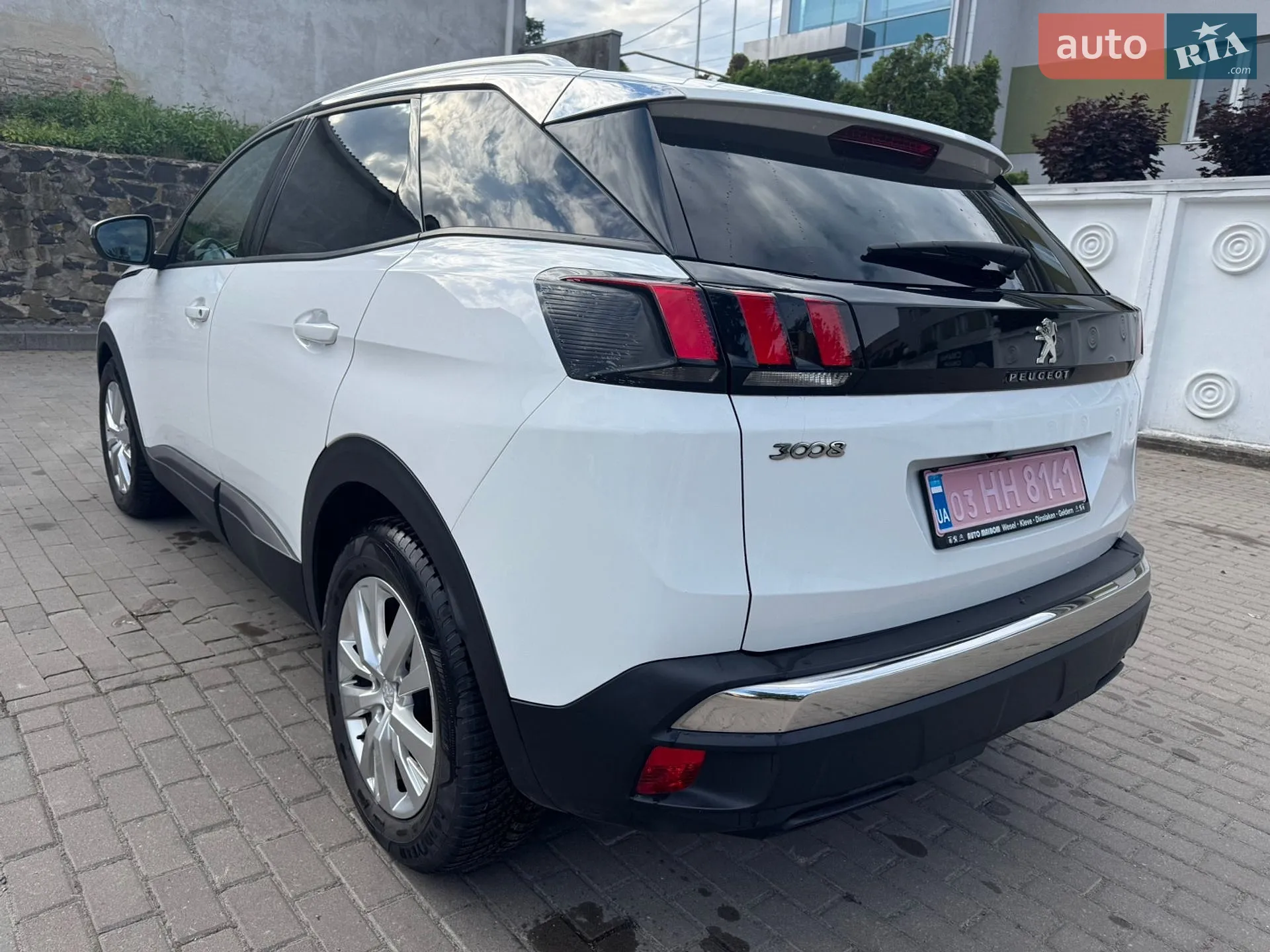 2017 Peugeot 3008 - мініатюра 9
