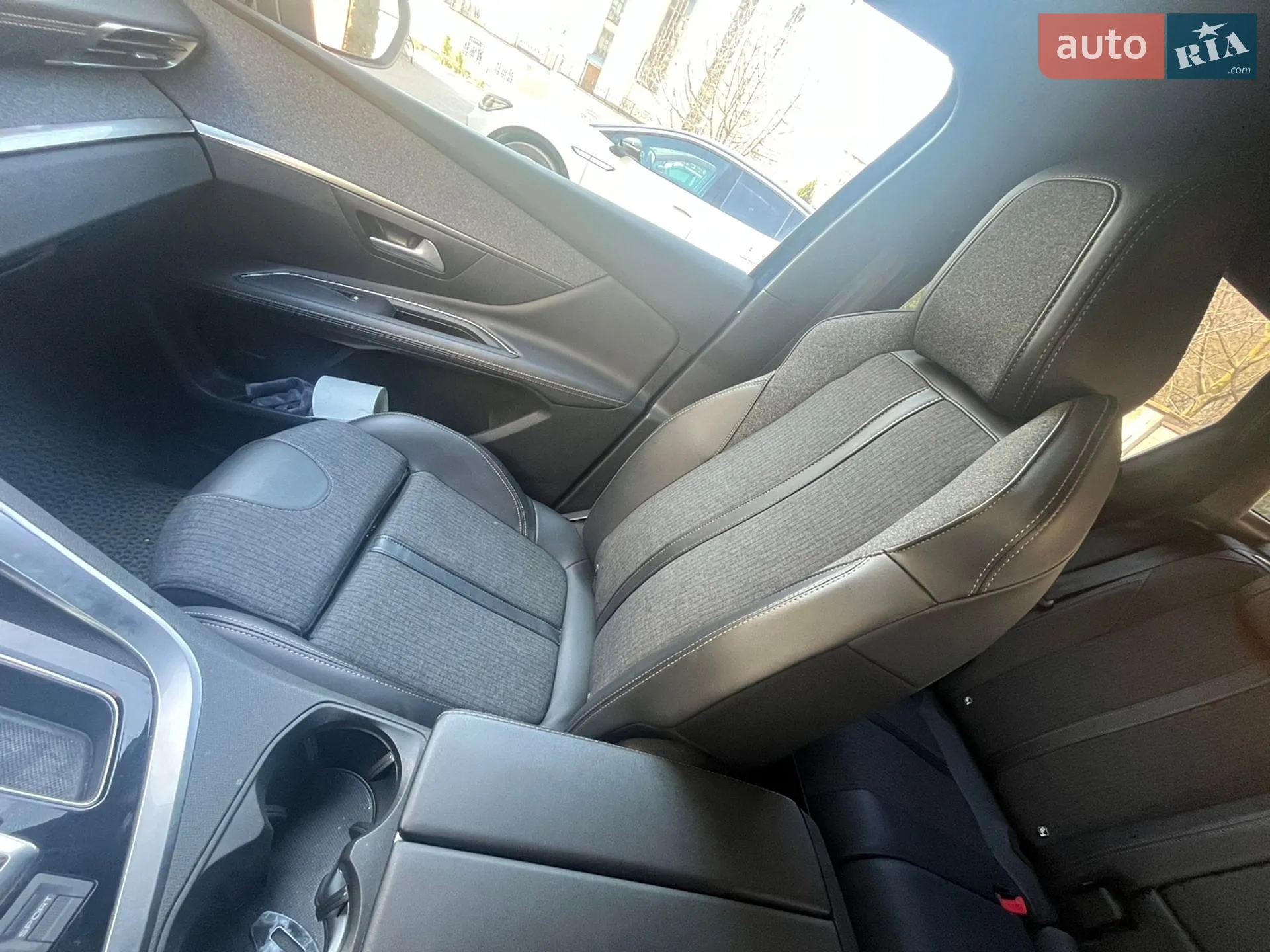 2019 Peugeot 3008 - мініатюра 18