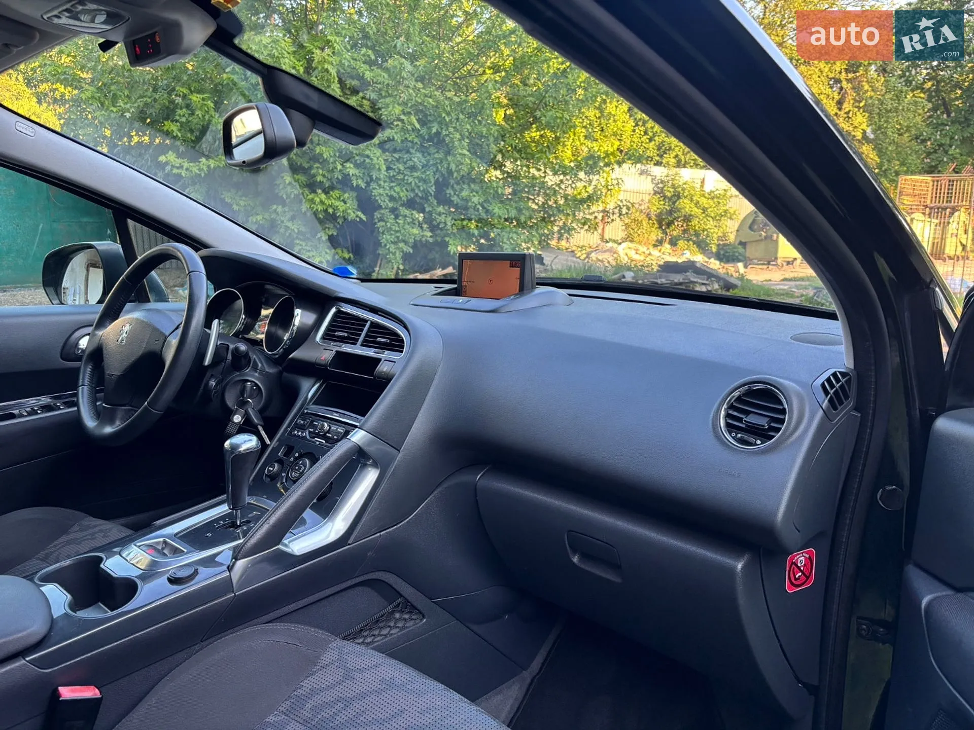 2011 Peugeot 3008 - мініатюра 8