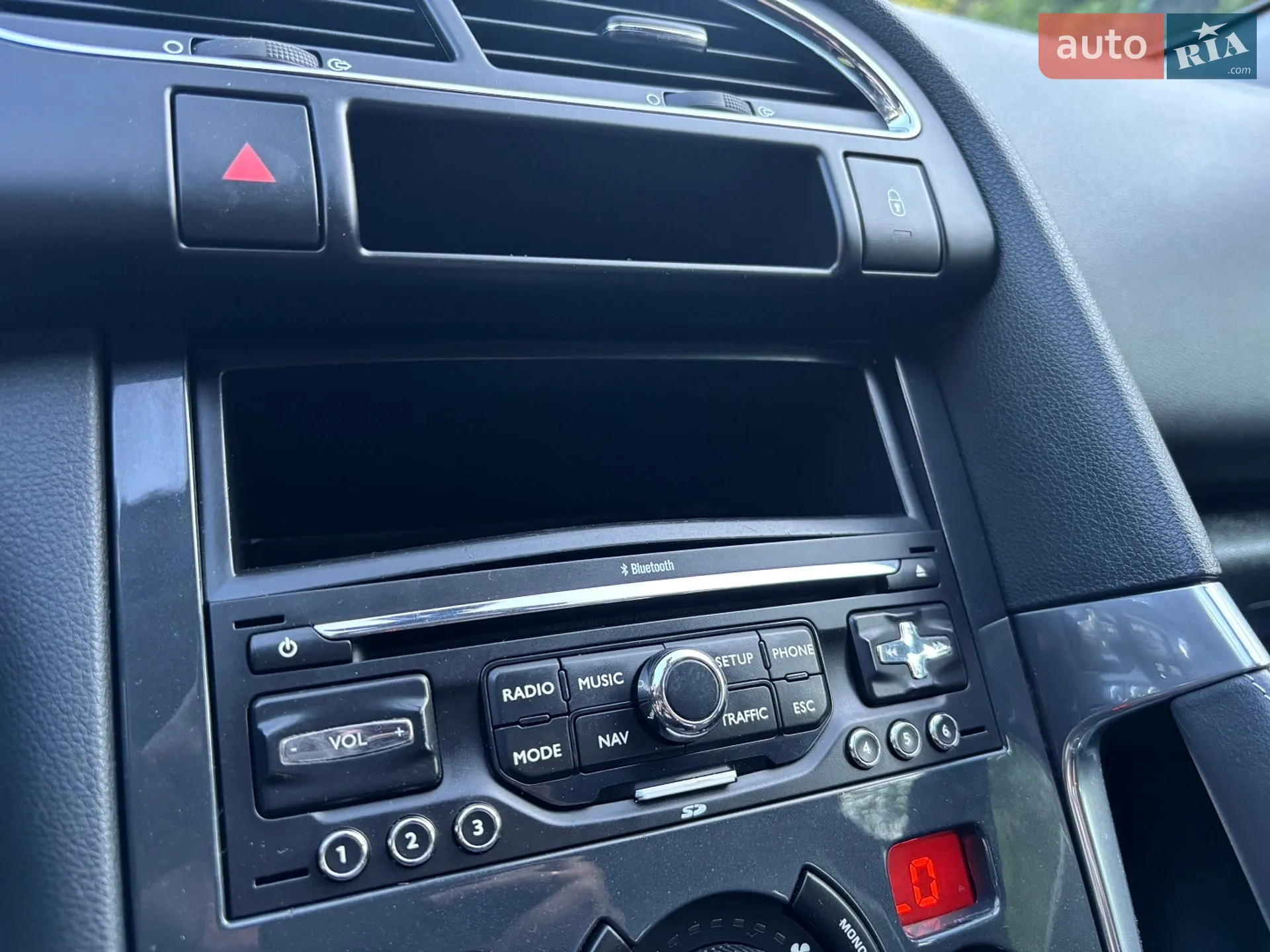 2011 Peugeot 3008 - мініатюра 16