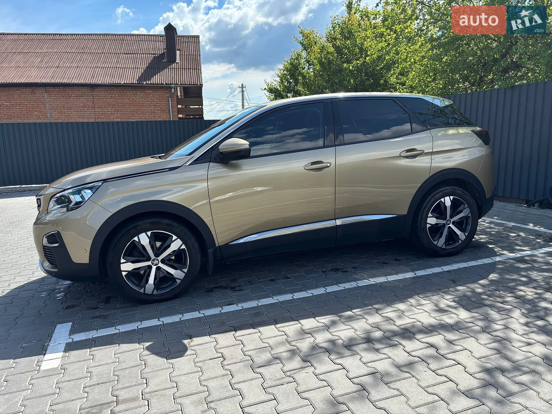 2017 Peugeot 3008 - мініатюра 2