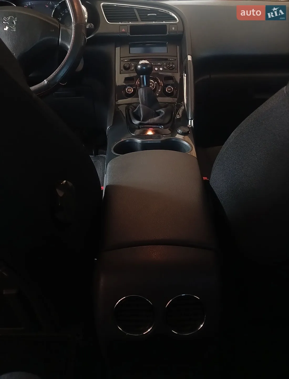 2011 Peugeot 3008 - мініатюра 5