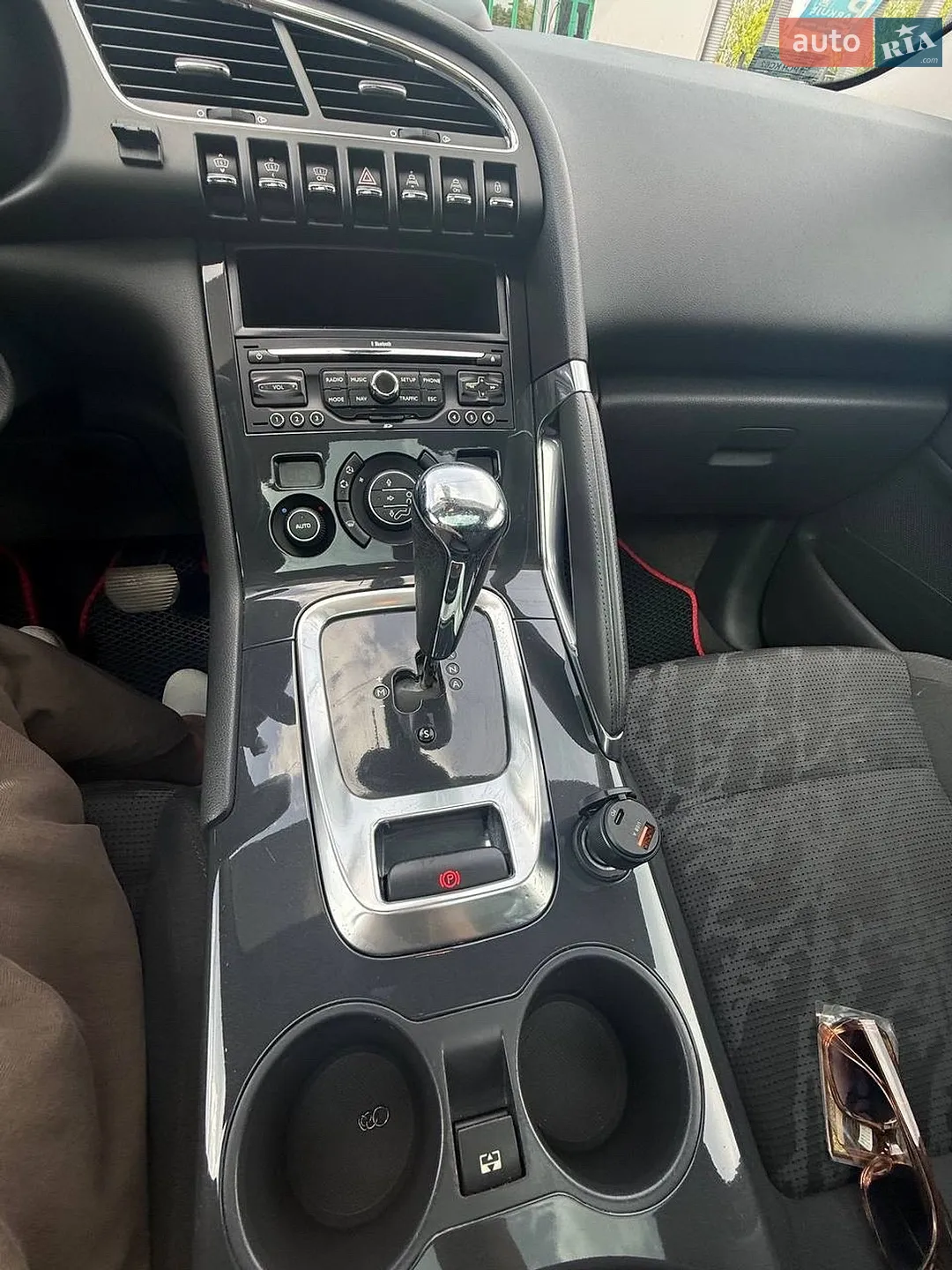 2011 Peugeot 3008 - мініатюра 2