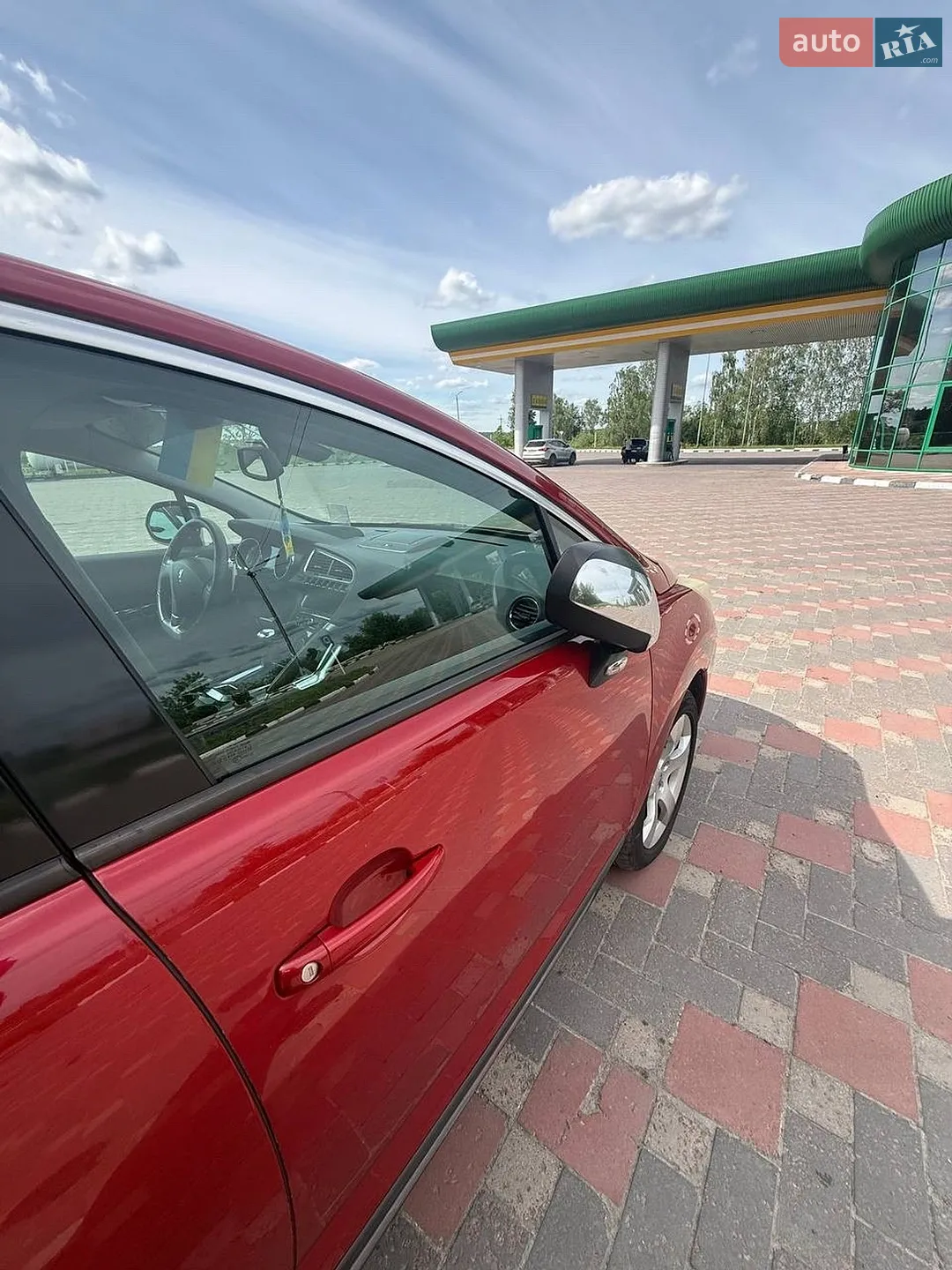 2011 Peugeot 3008 - мініатюра 10