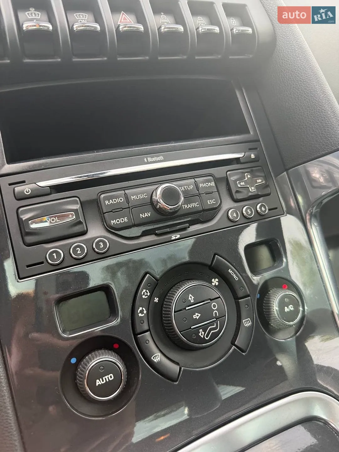 2011 Peugeot 3008 - мініатюра 5