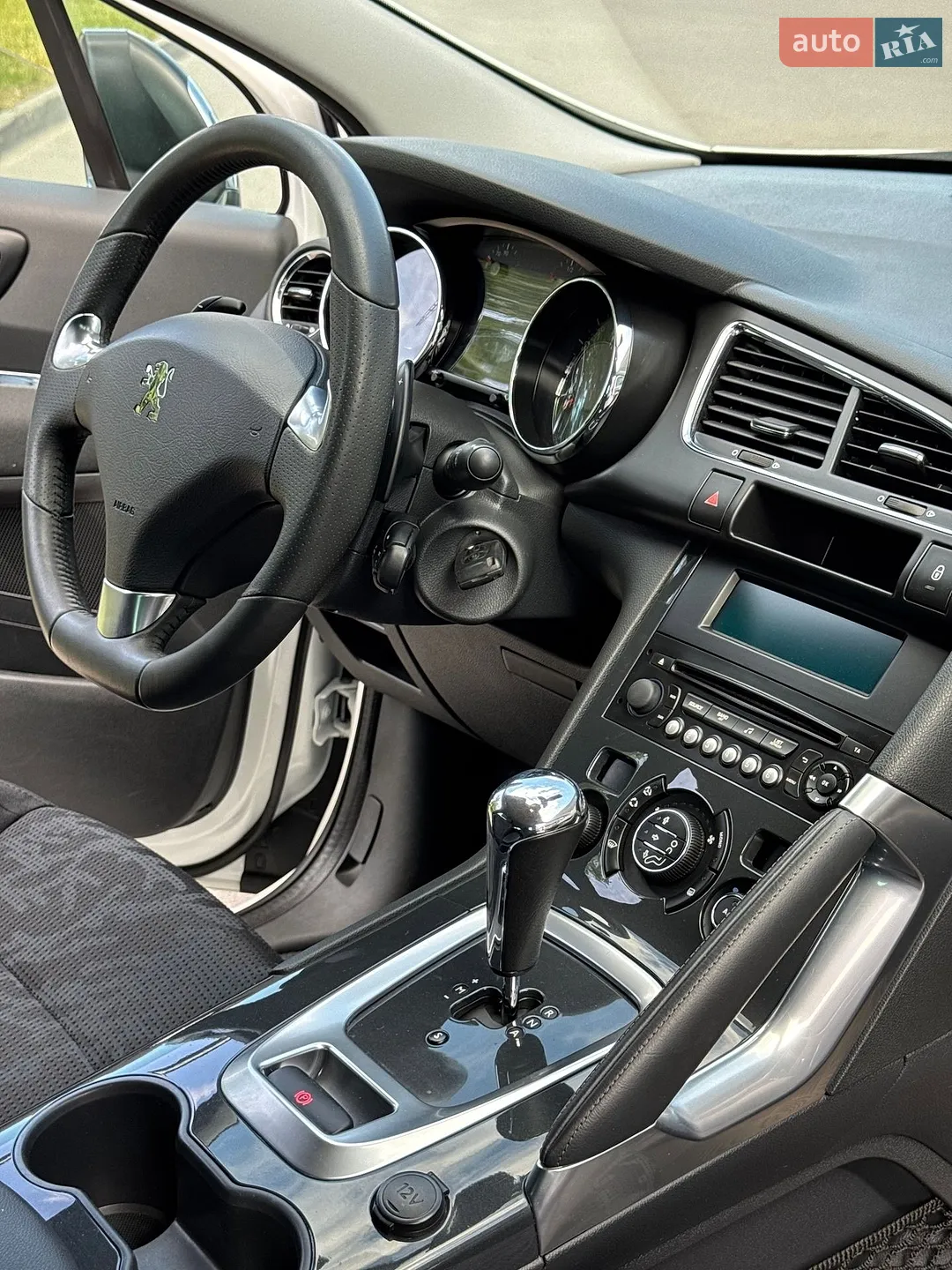 2013 Peugeot 3008 - мініатюра 26