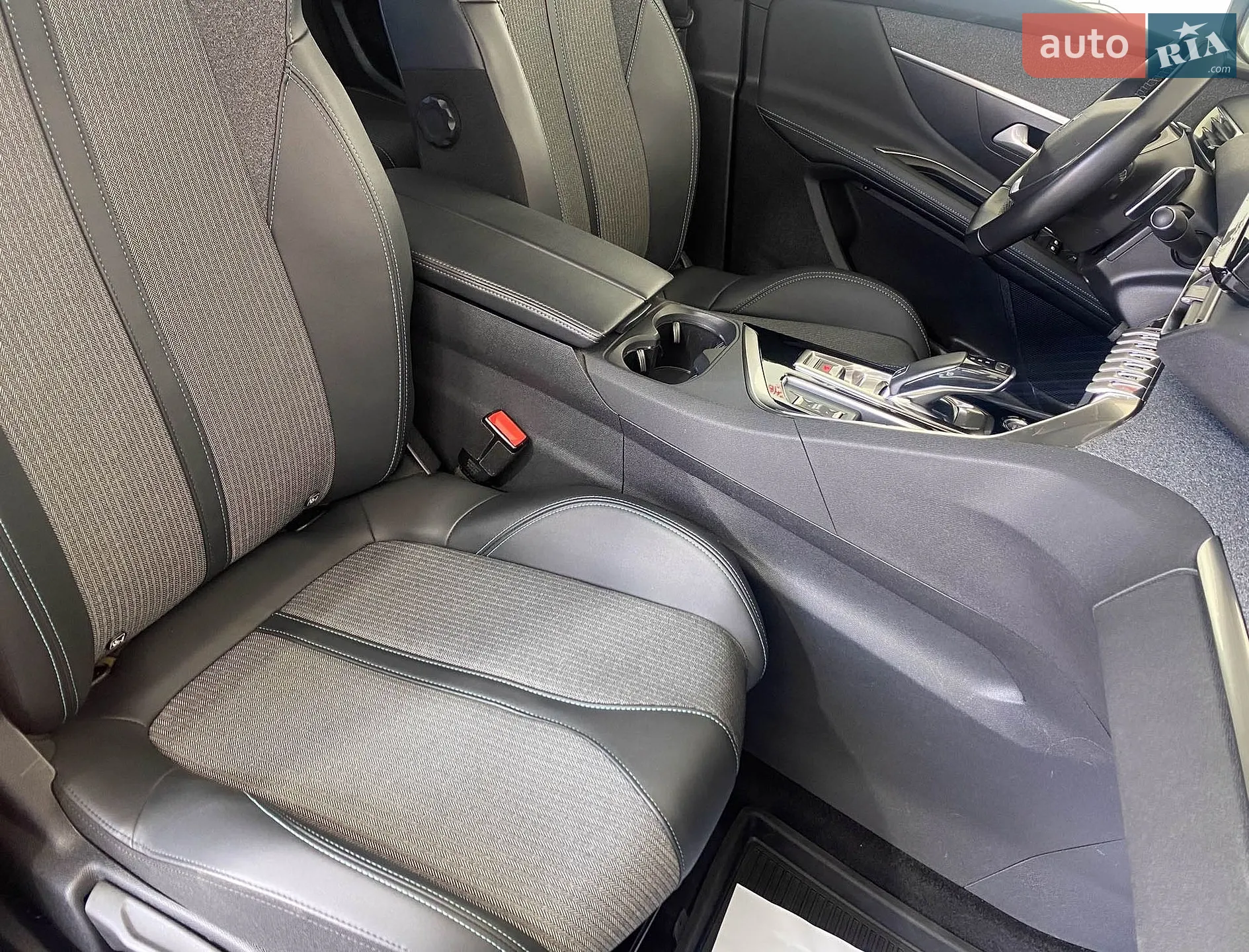 2020 Peugeot 3008 - мініатюра 9
