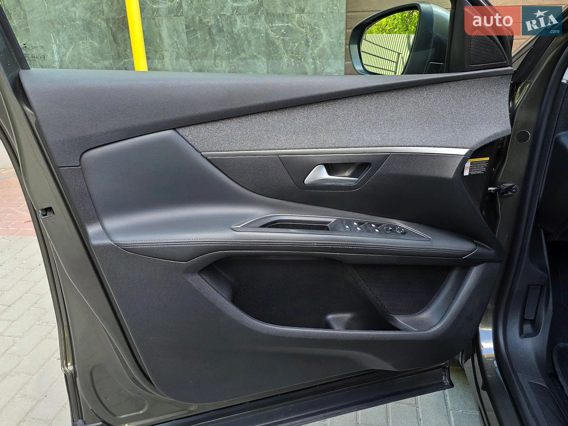 2019 Peugeot 3008 - мініатюра 21