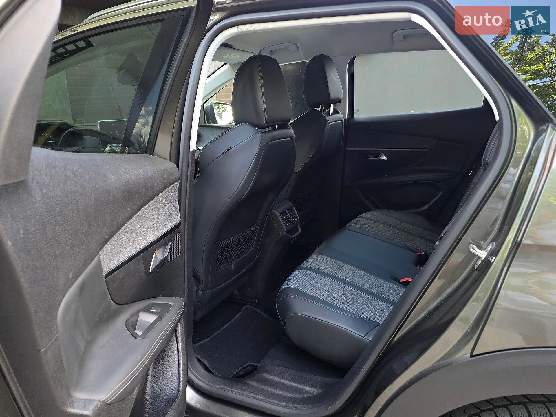 2019 Peugeot 3008 - мініатюра 30