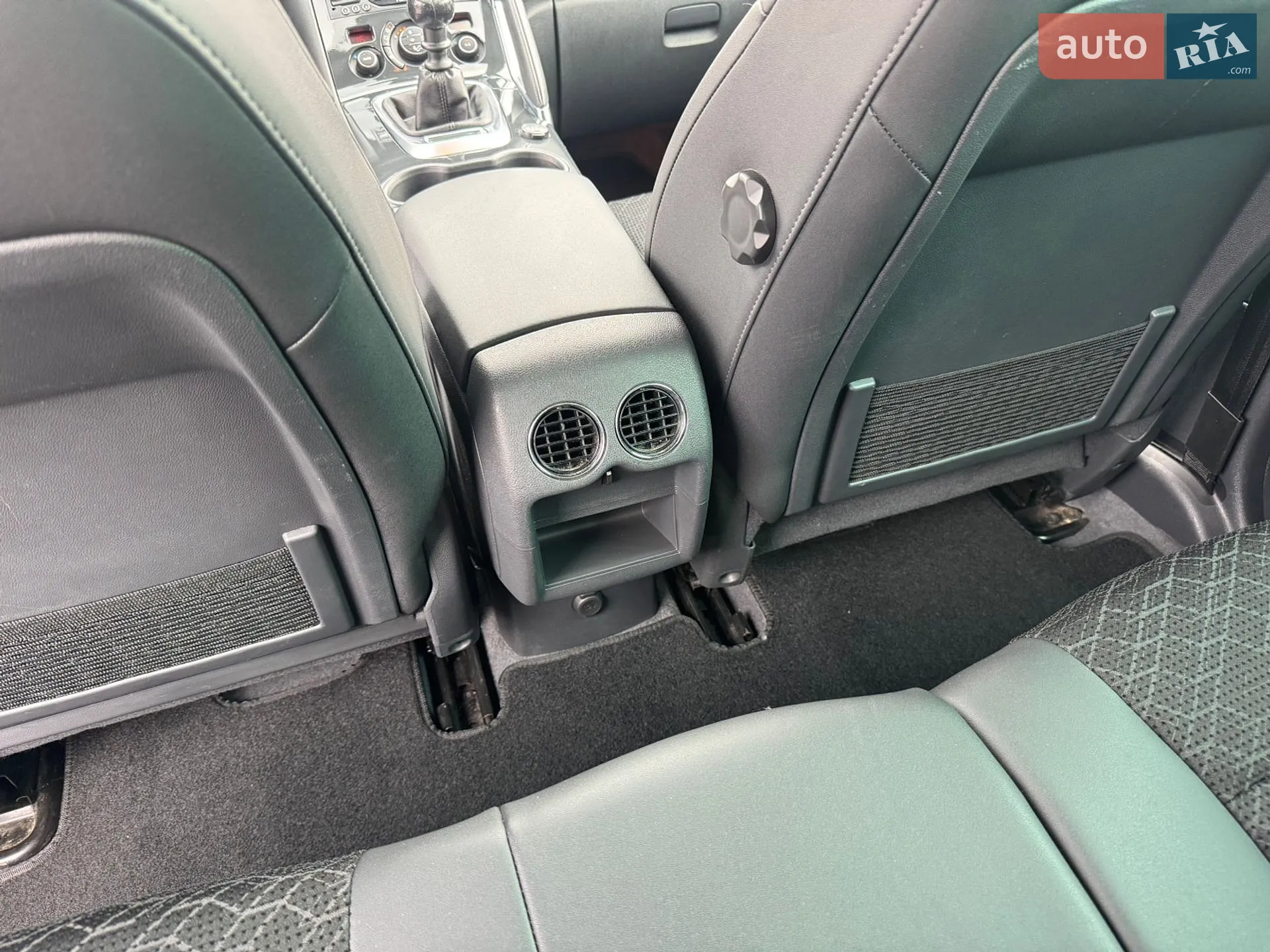 2016 Peugeot 3008 - мініатюра 27