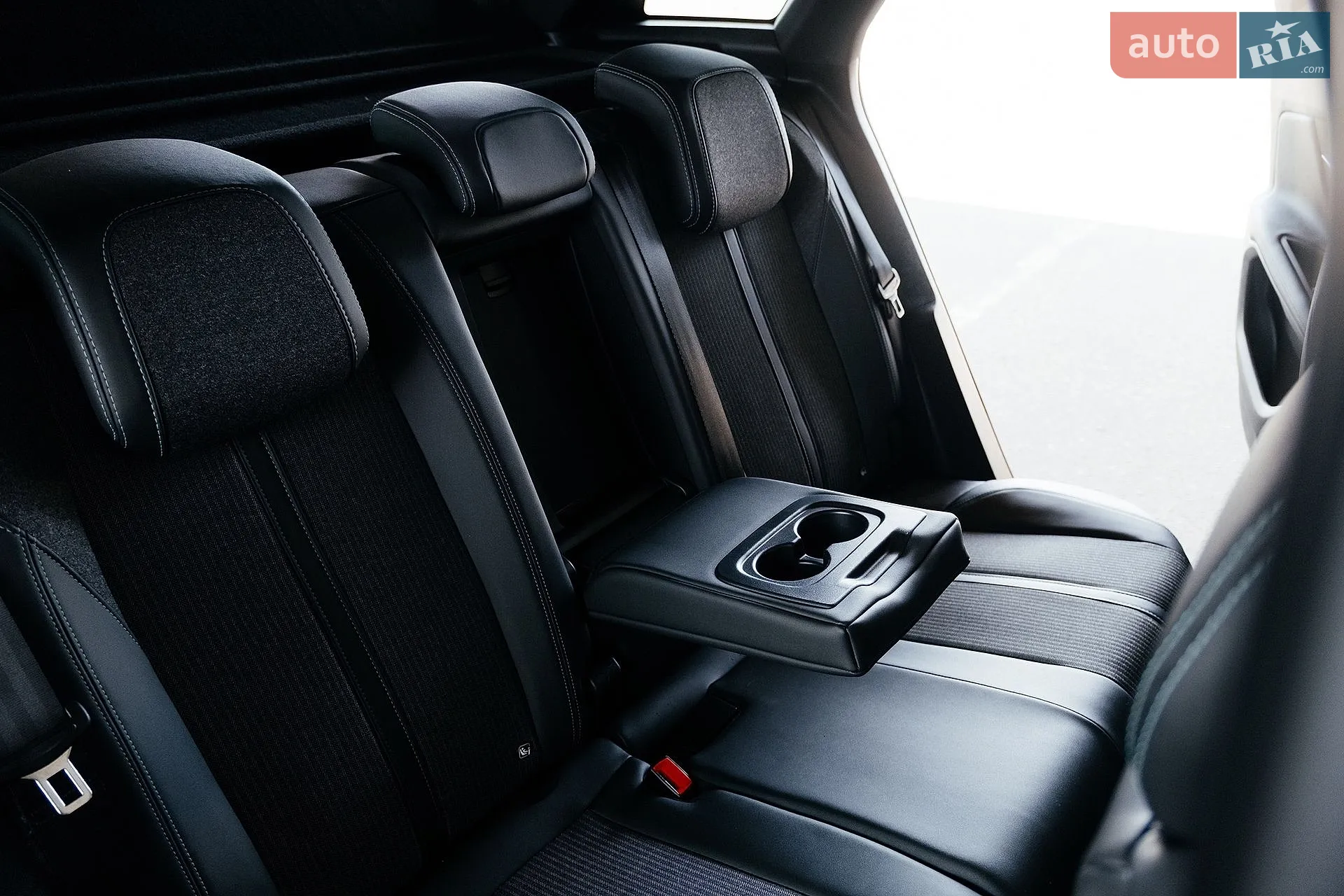 2021 Peugeot 3008 - мініатюра 32