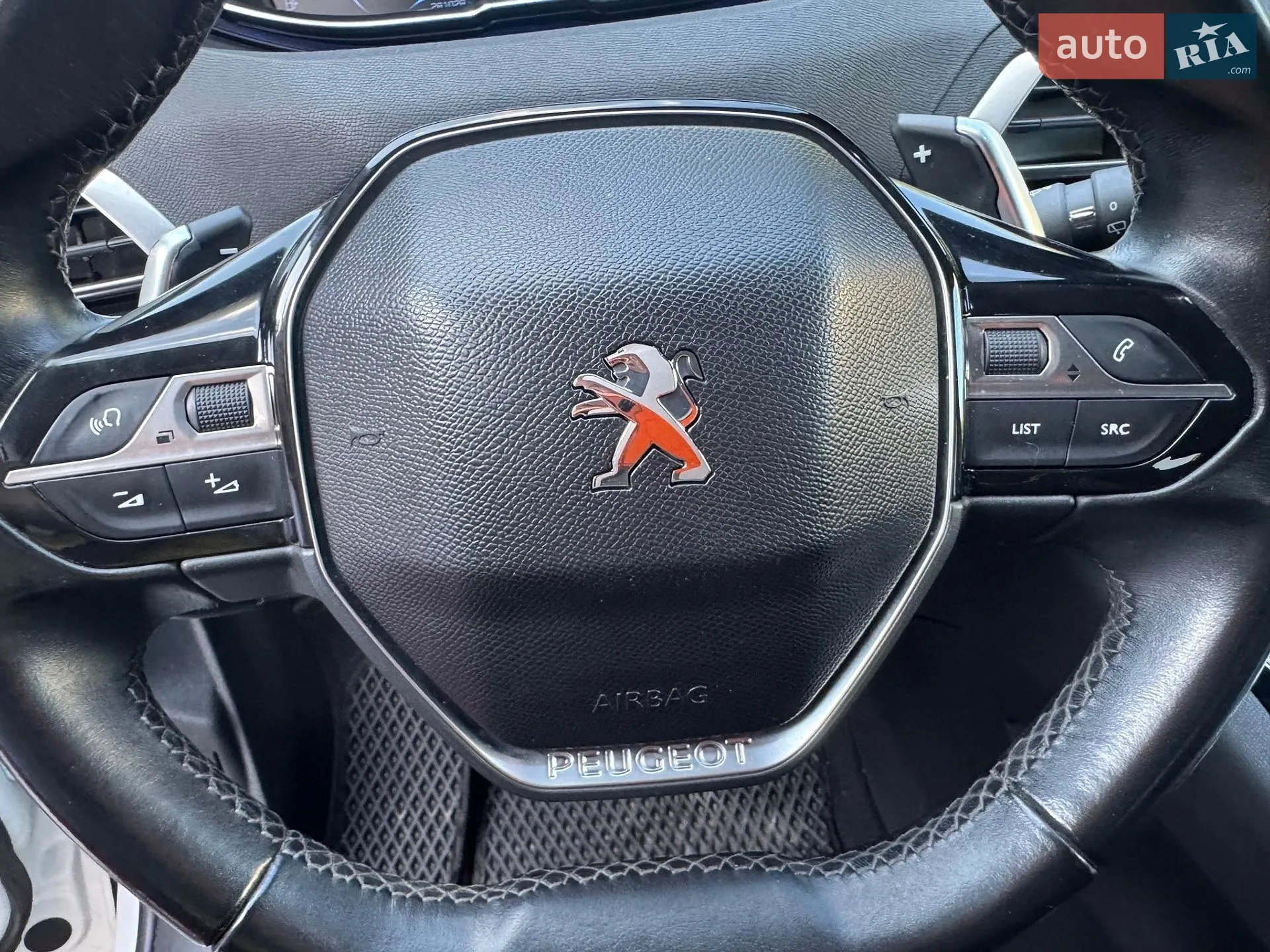 2017 Peugeot 3008 - мініатюра 15