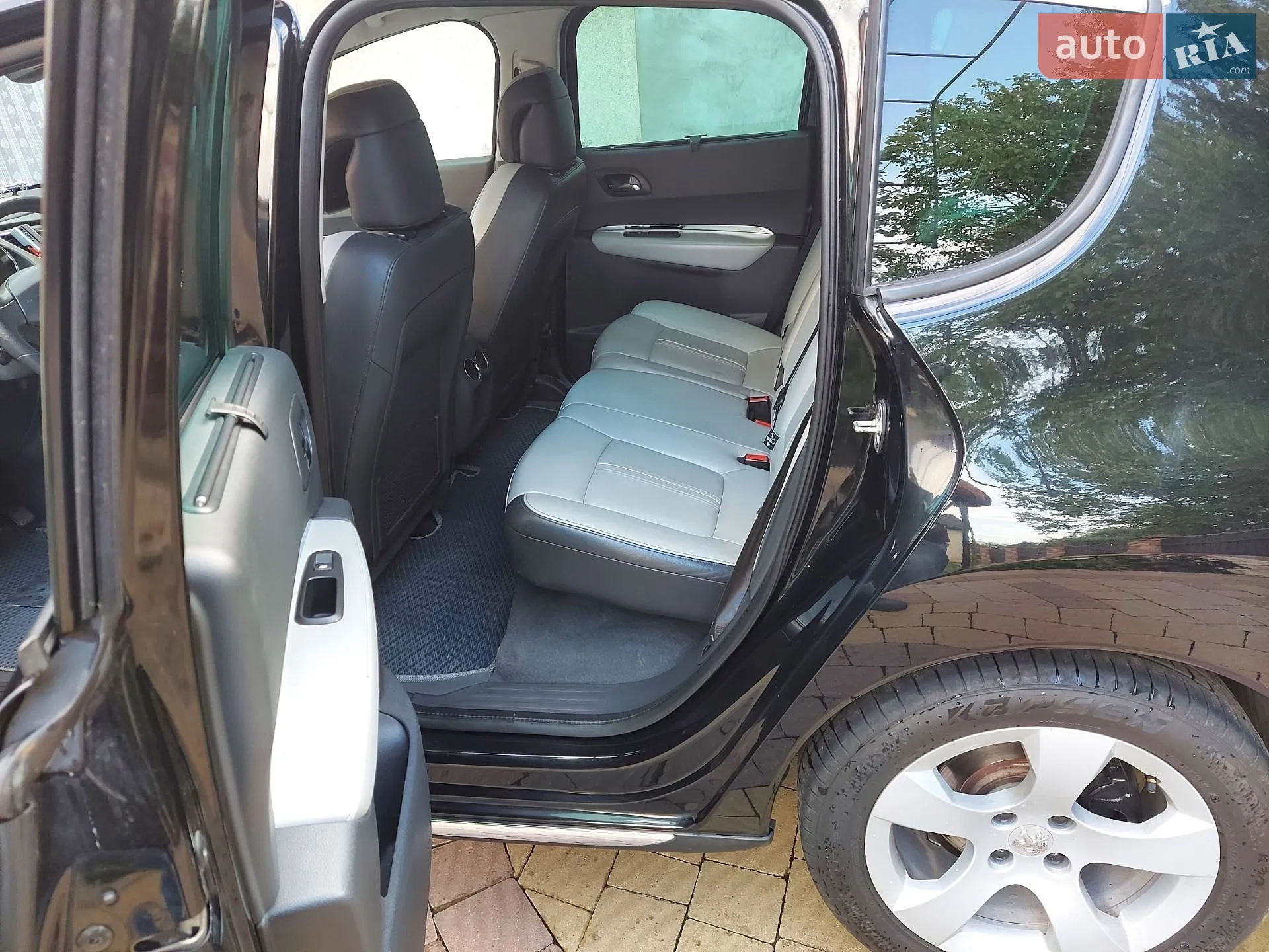 2012 Peugeot 3008 - мініатюра 6