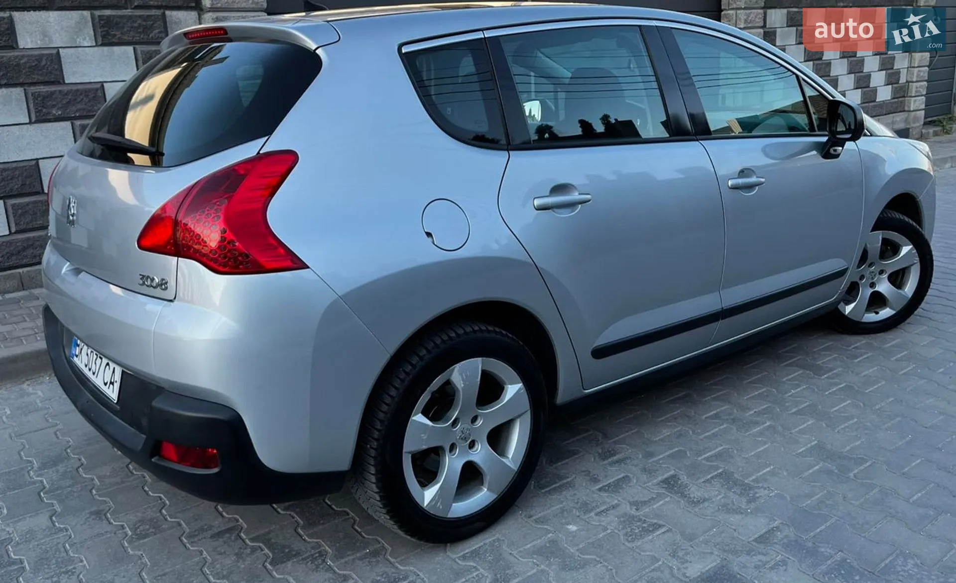 2011 Peugeot 3008 - мініатюра 12