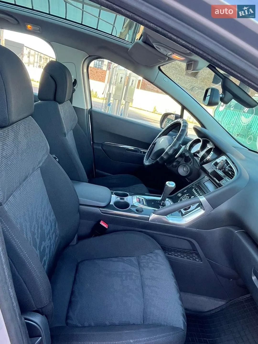 2011 Peugeot 3008 - мініатюра 29