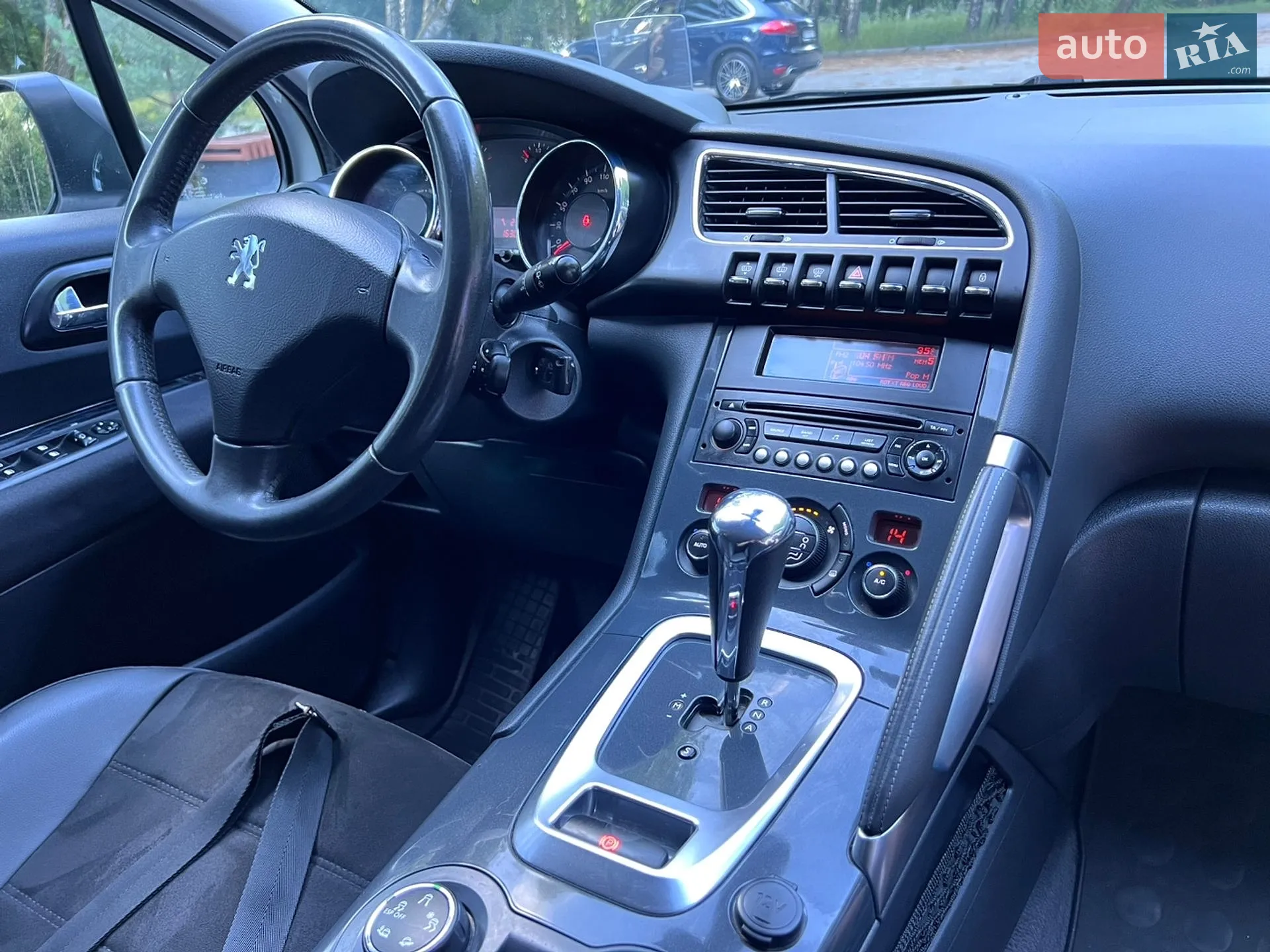 Peugeot 3008 2011 VIN VF30U9HR8BS229023 фото оголошення 49 з 77
