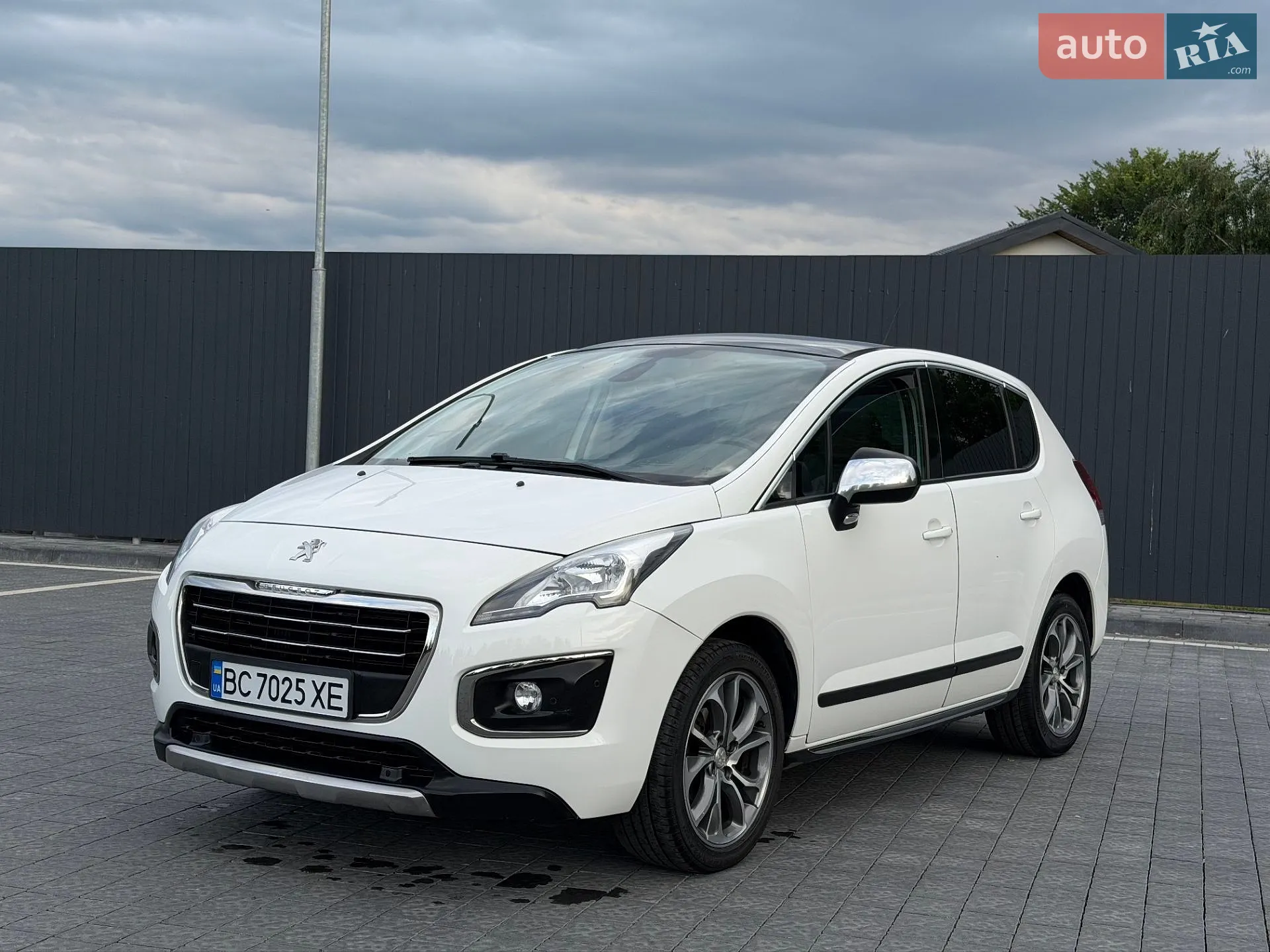 2015 Peugeot 3008 - мініатюра 3