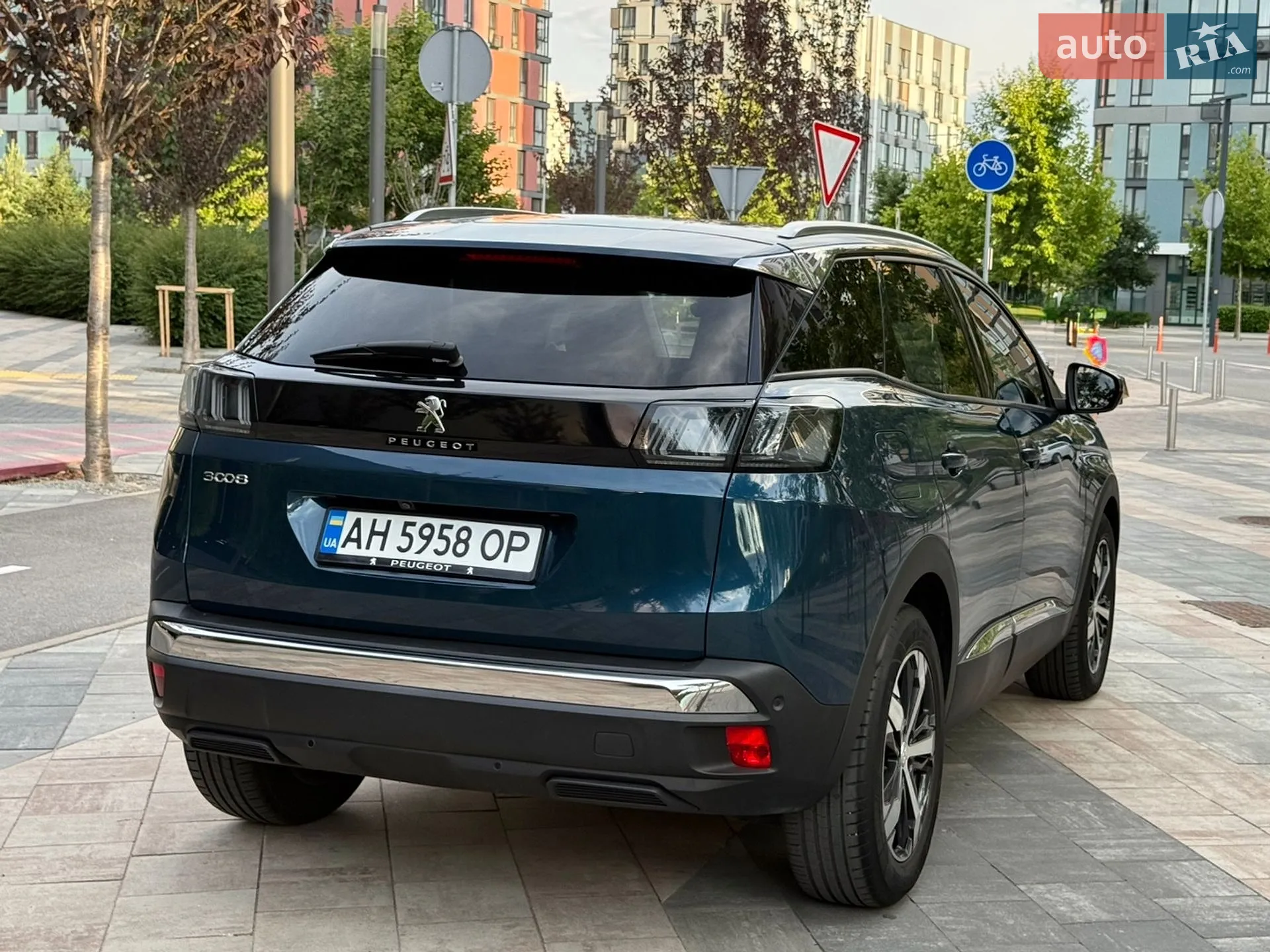 2021 Peugeot 3008 - мініатюра 3