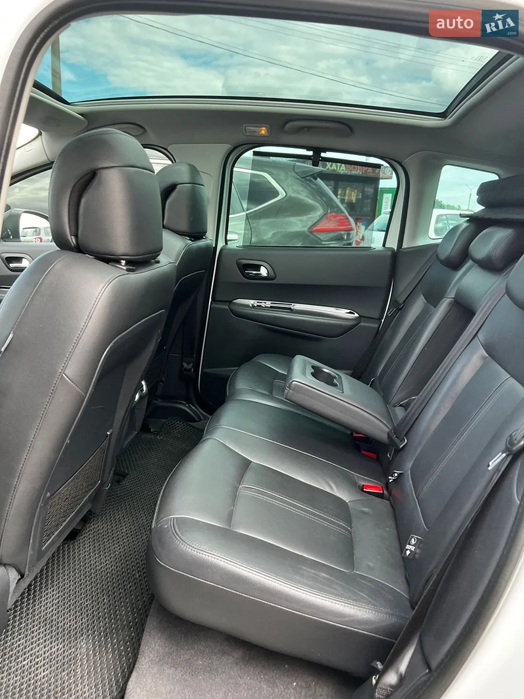 2011 Peugeot 3008 - мініатюра 7