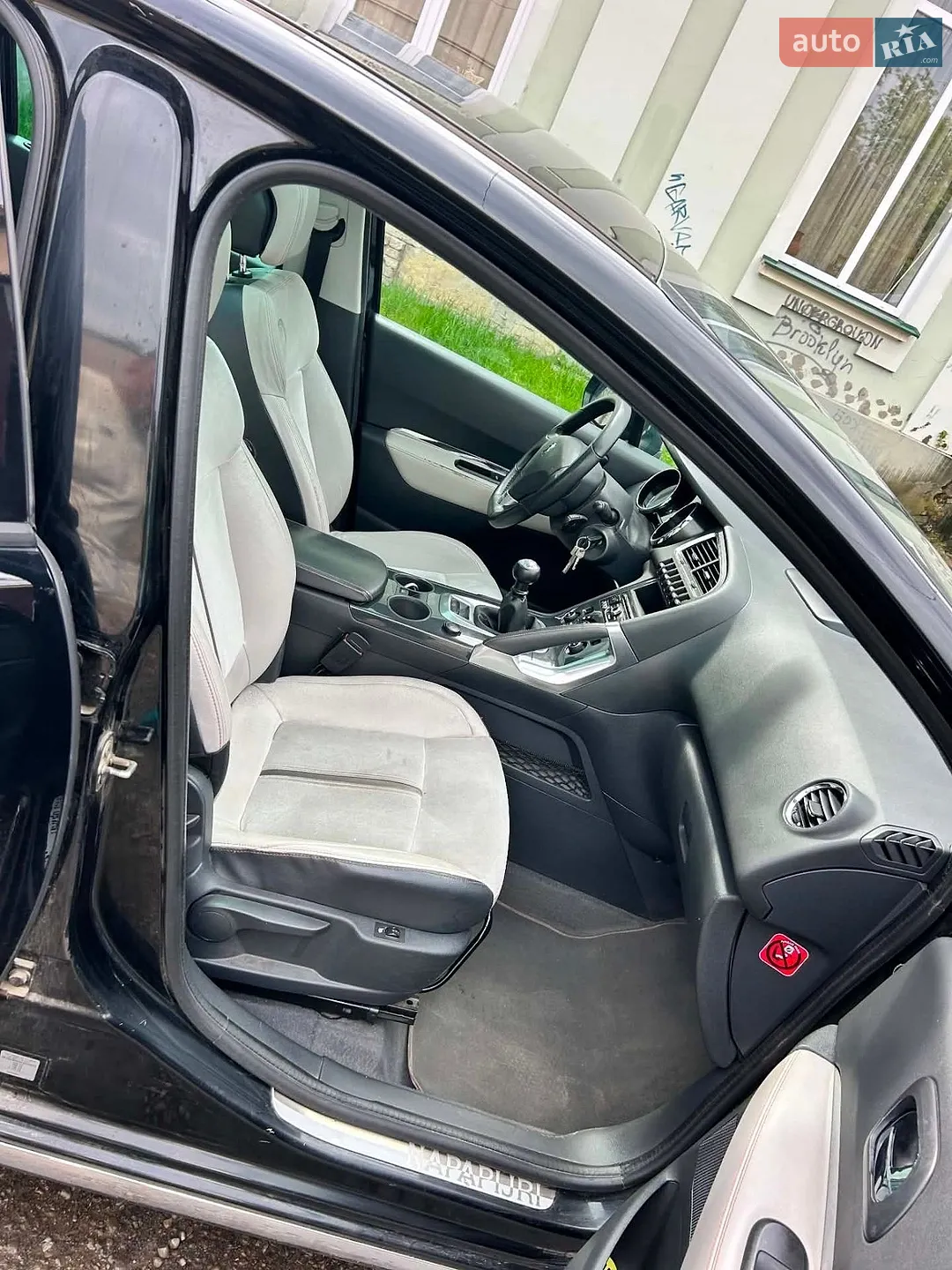 2012 Peugeot 3008 - мініатюра 4