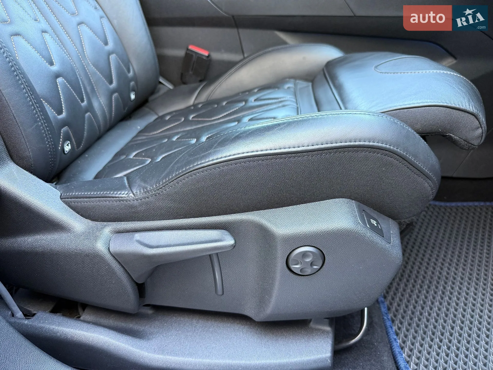 2018 Peugeot 3008 - мініатюра 24