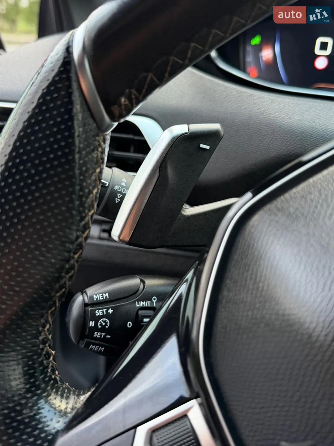 2017 Peugeot 3008 - мініатюра 93