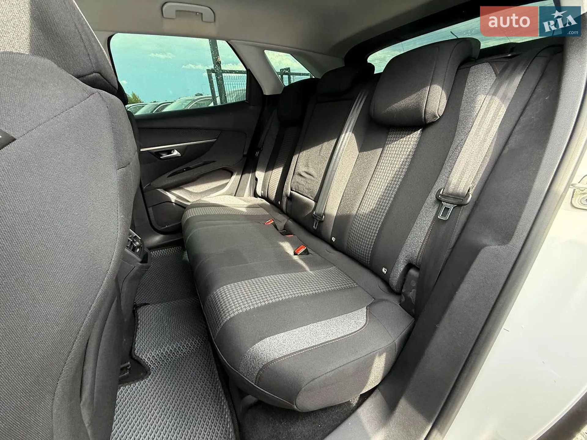 2018 Peugeot 3008 - мініатюра 39