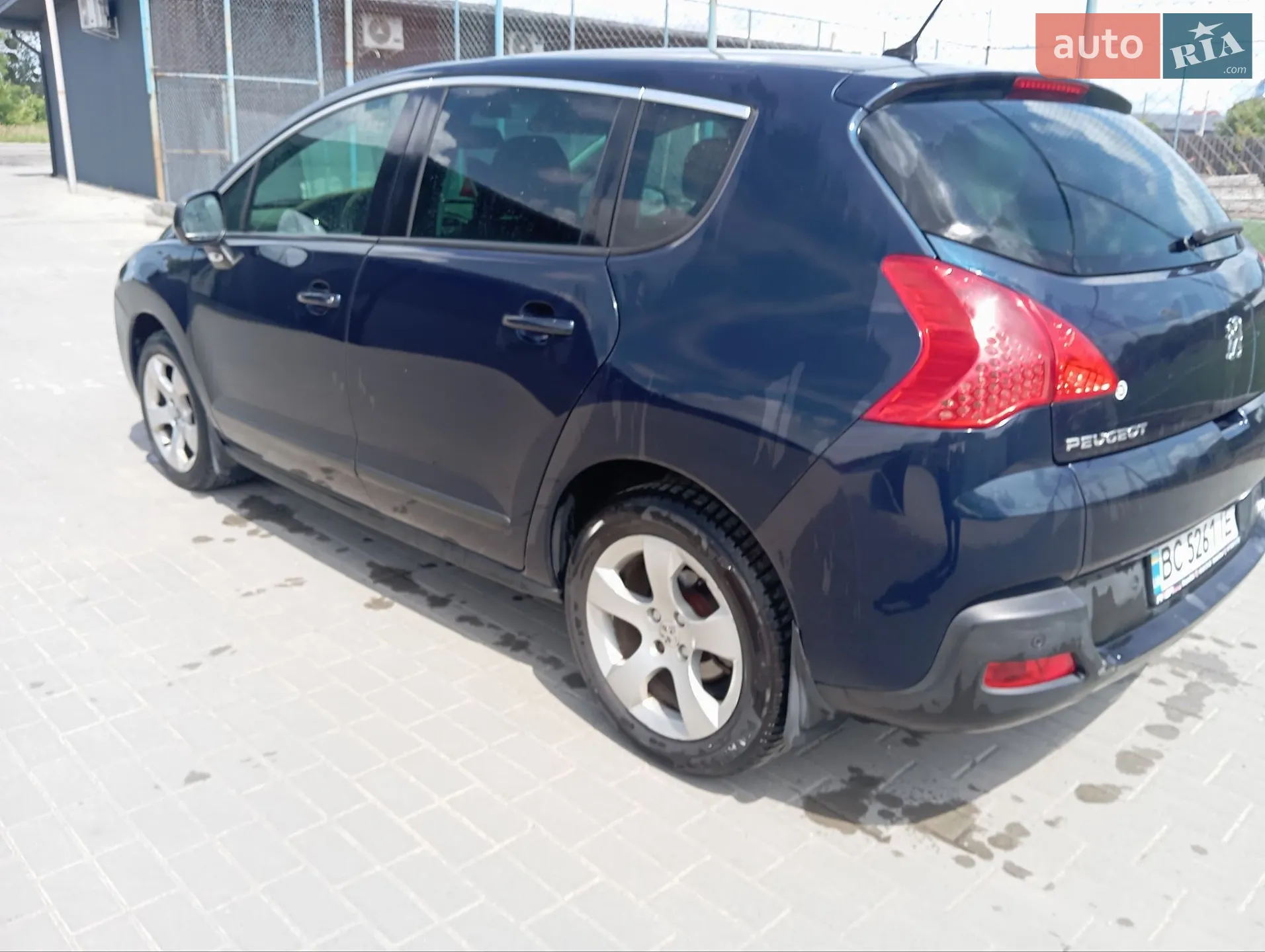 2010 Peugeot 3008 - мініатюра 12