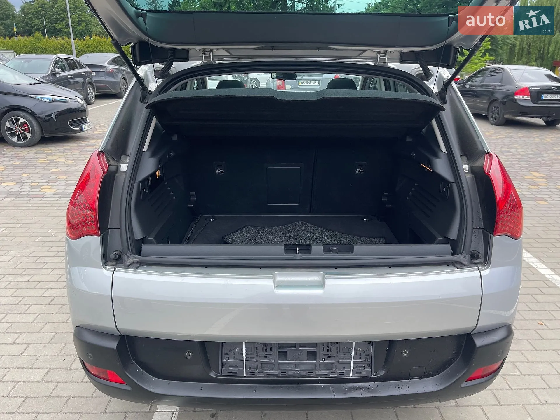 2012 Peugeot 3008 - мініатюра 6