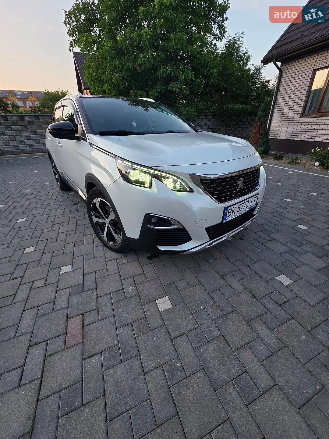 2017 Peugeot 3008 - мініатюра 2