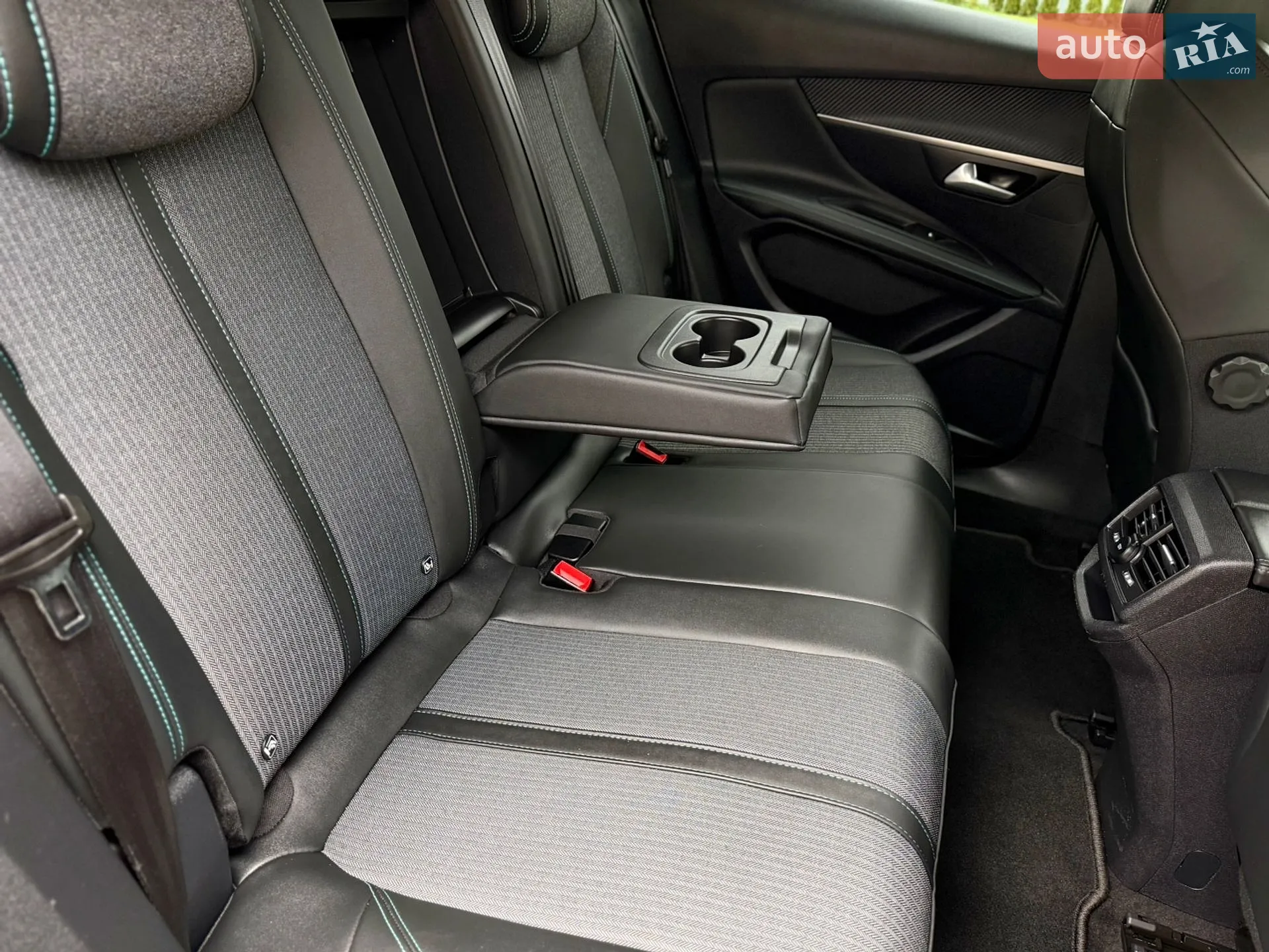 2021 Peugeot 3008 - мініатюра 52