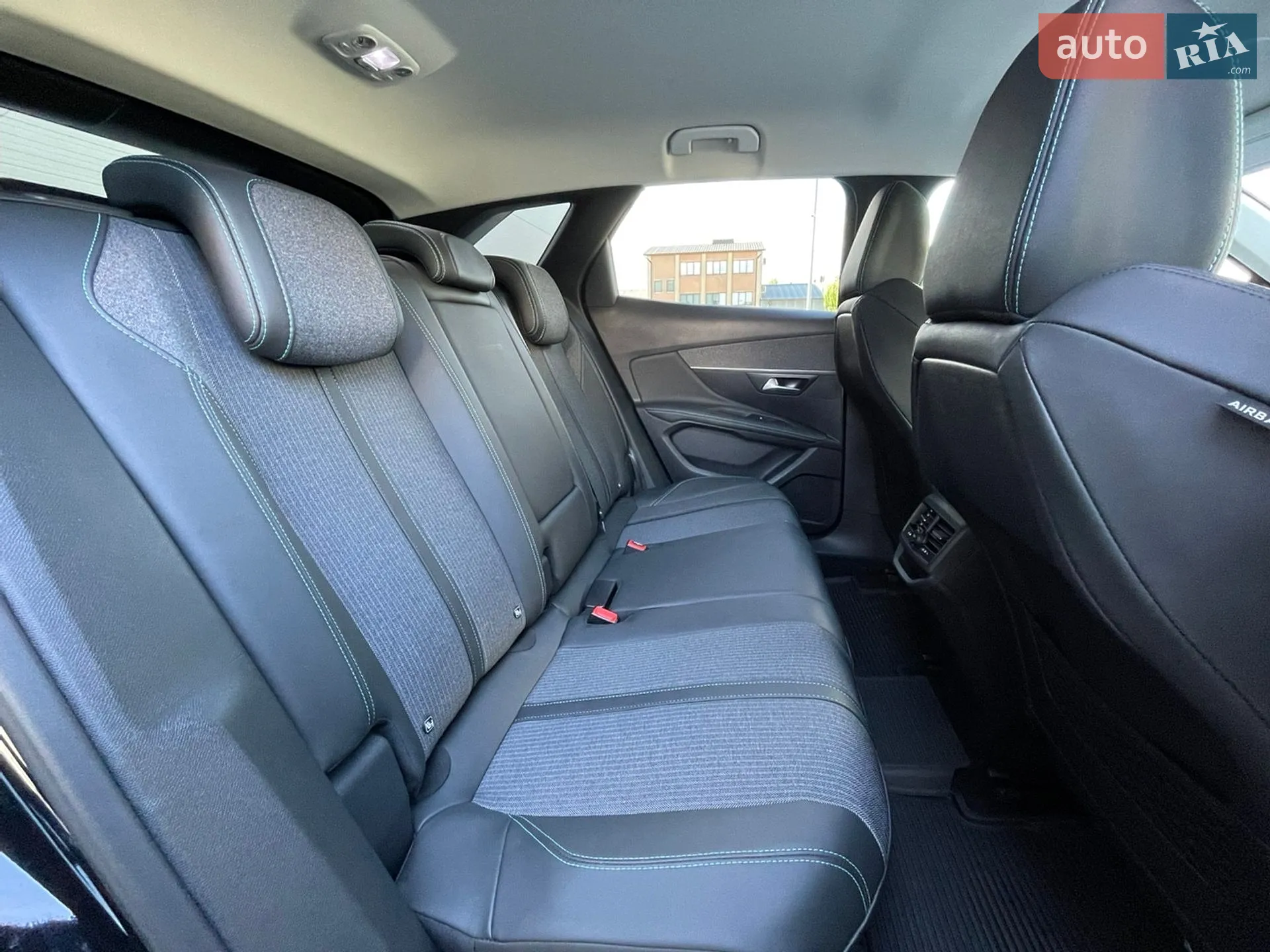 2021 Peugeot 3008 - мініатюра 15