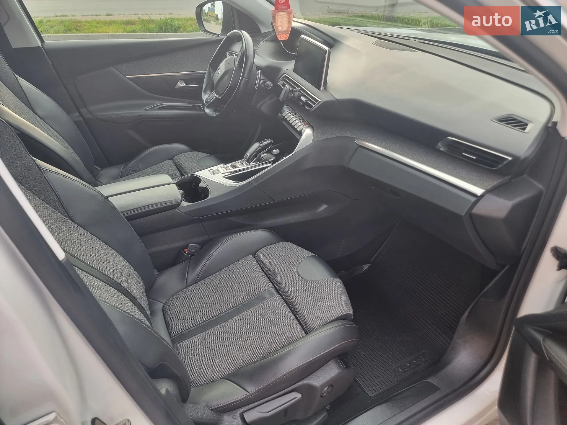 2021 Peugeot 3008 - мініатюра 26