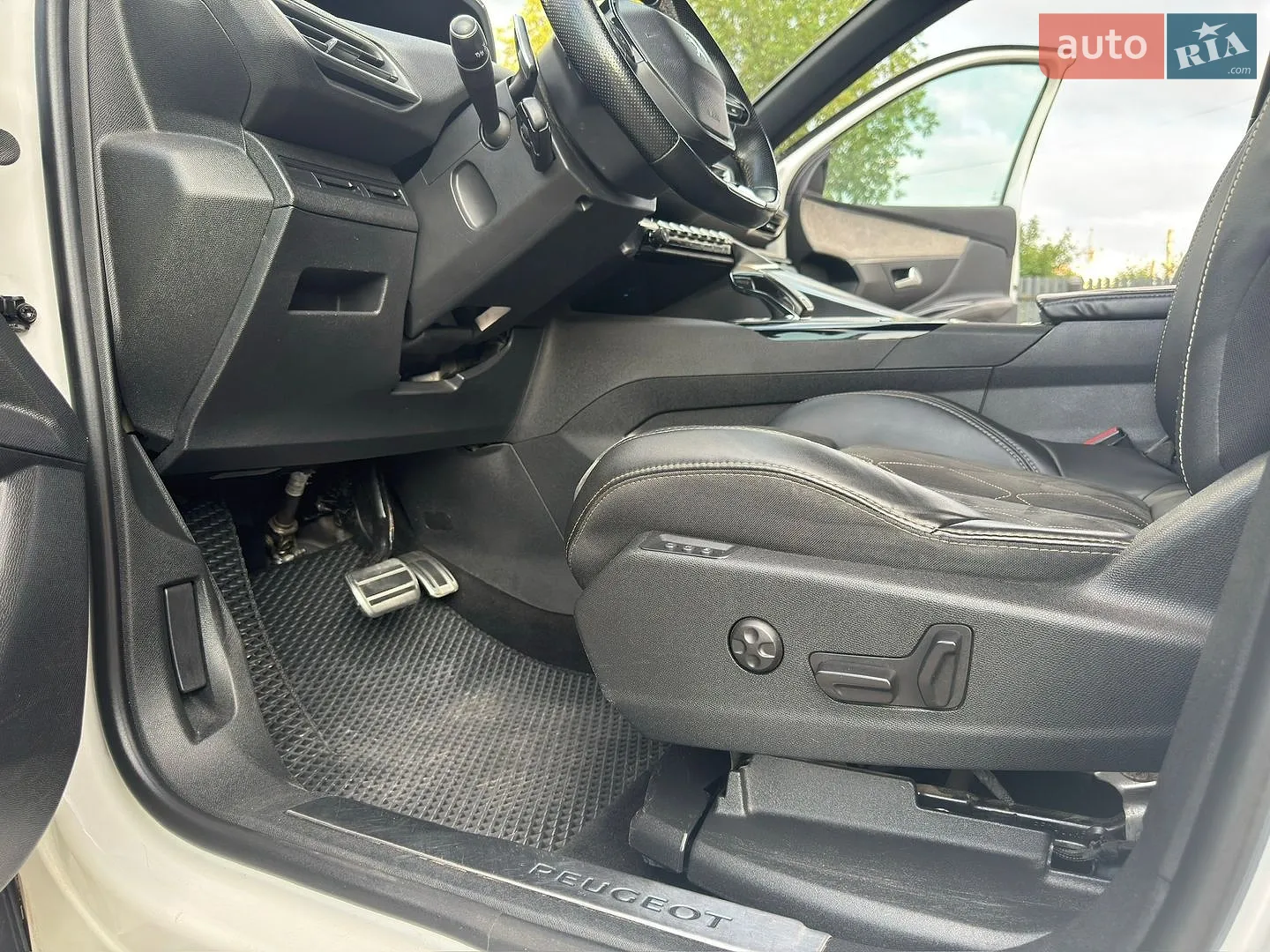 2017 Peugeot 3008 - мініатюра 27