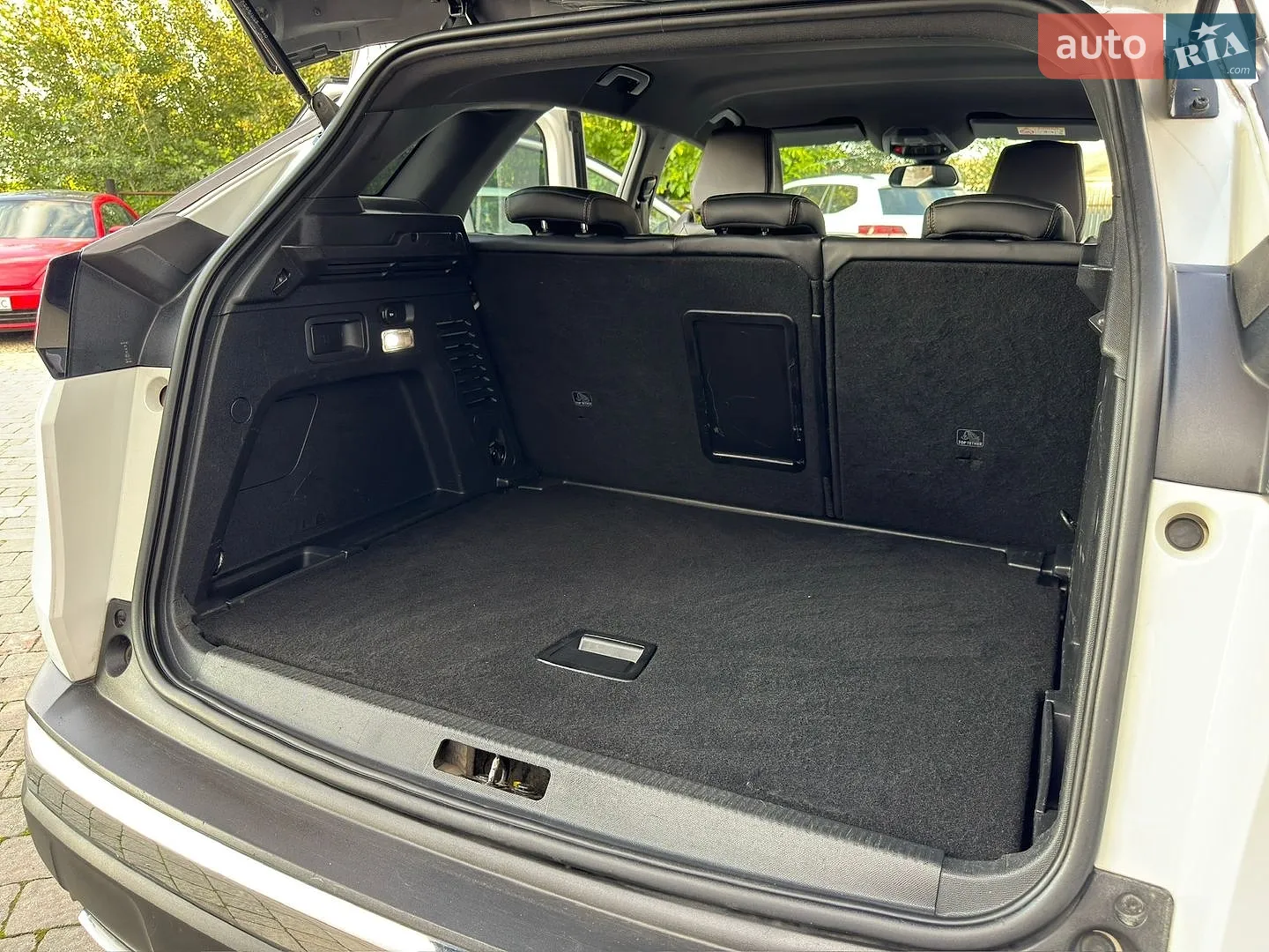 2017 Peugeot 3008 - мініатюра 38