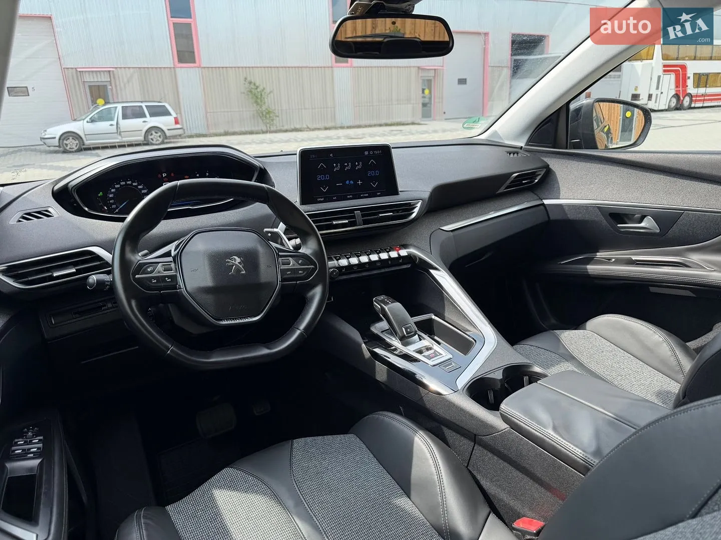 2017 Peugeot 3008 - мініатюра 28