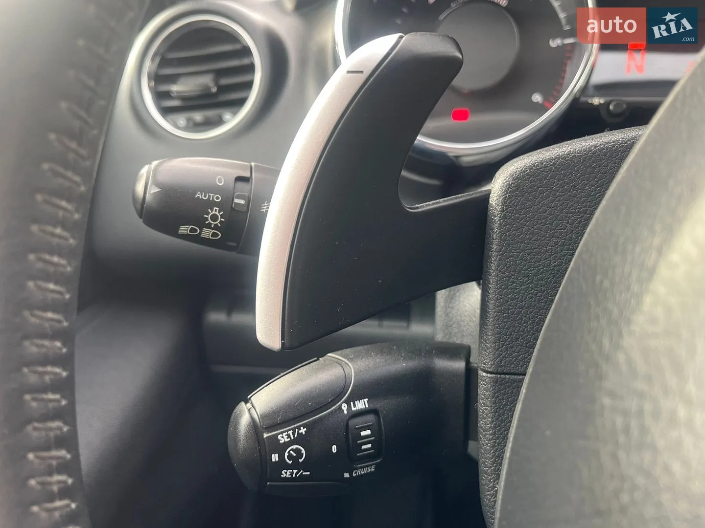 2012 Peugeot 3008 - мініатюра 96