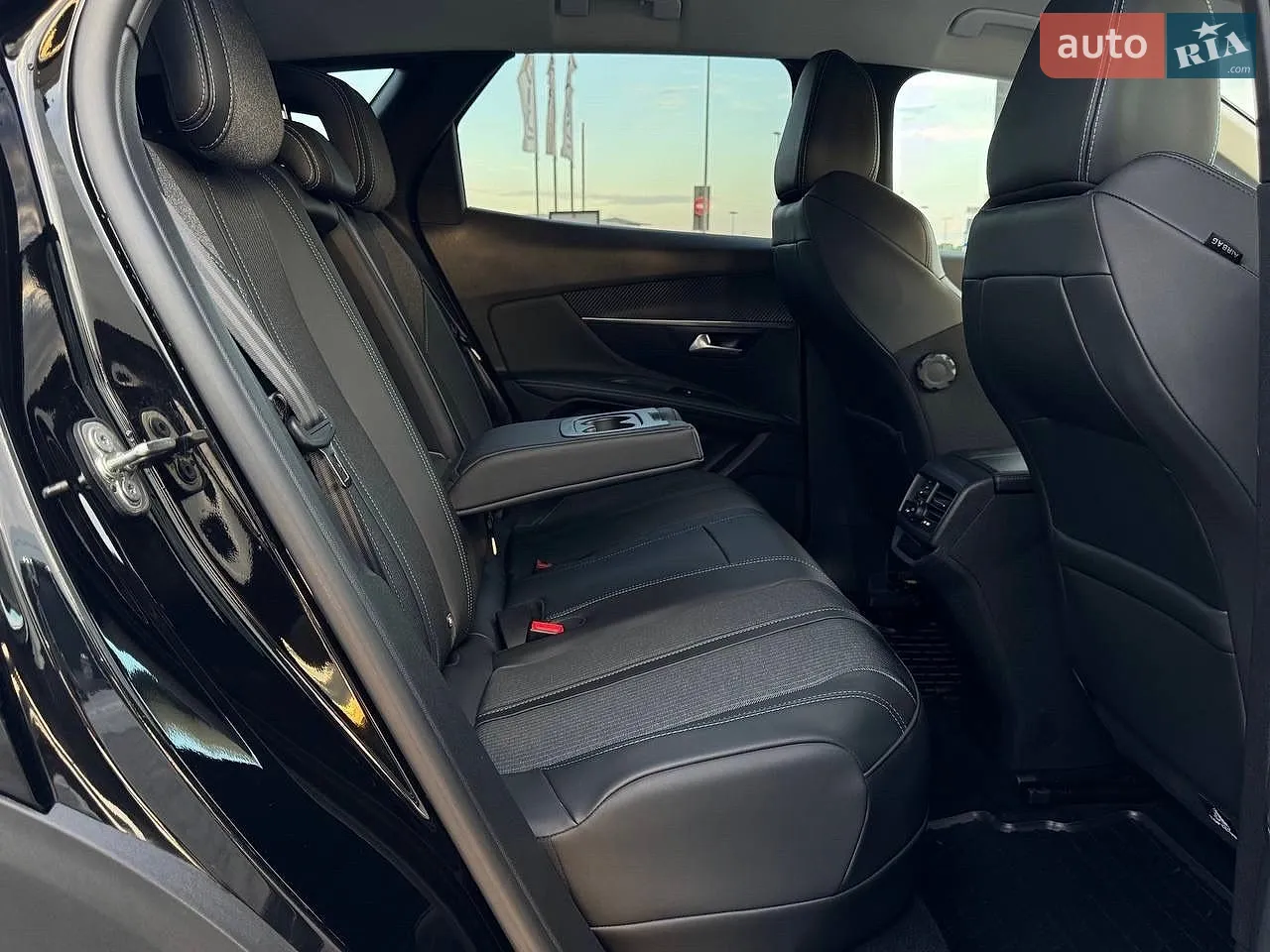 2021 Peugeot 3008 - мініатюра 41
