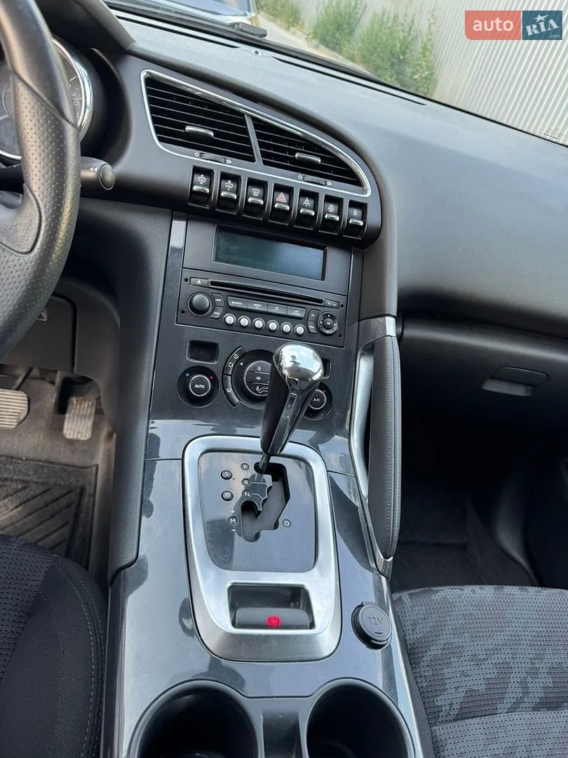 2010 Peugeot 3008 - мініатюра 10