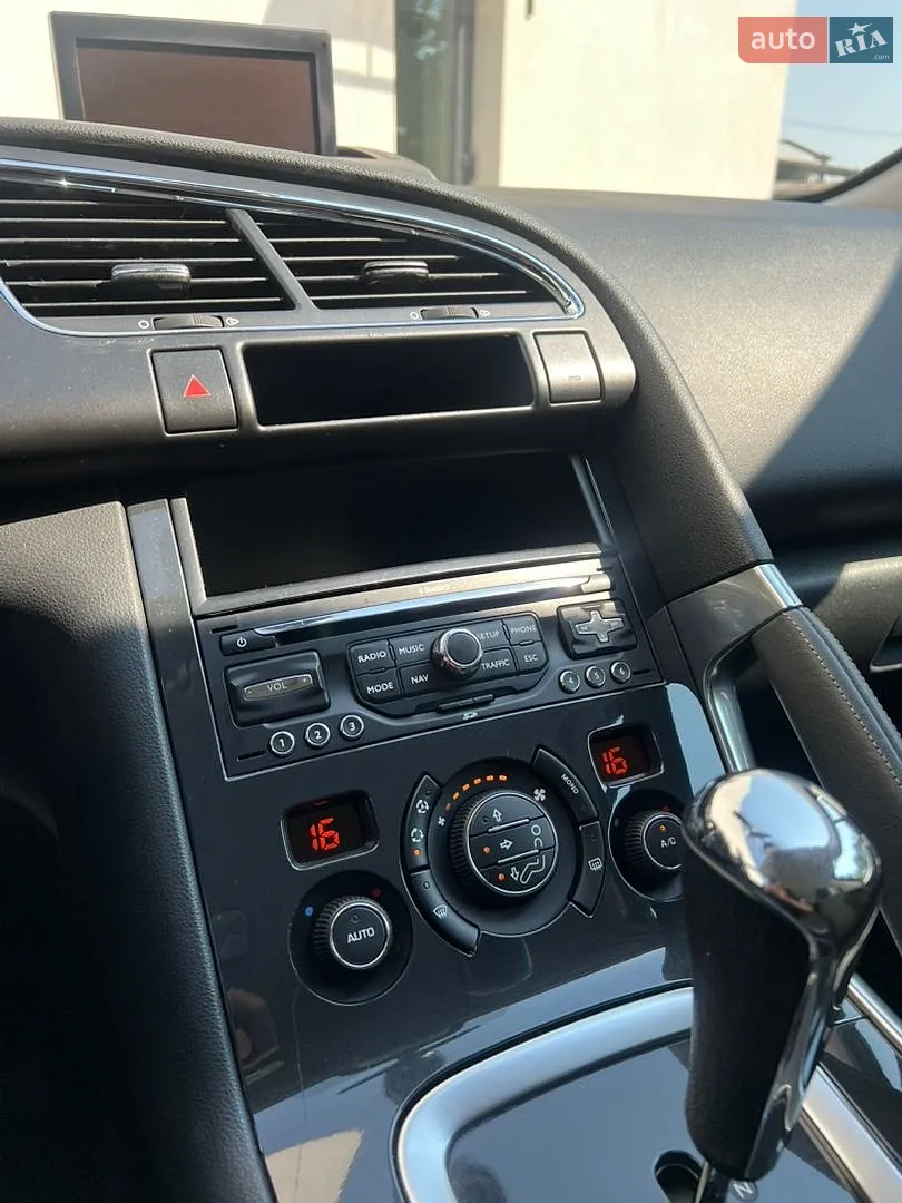 2010 Peugeot 3008 - мініатюра 49