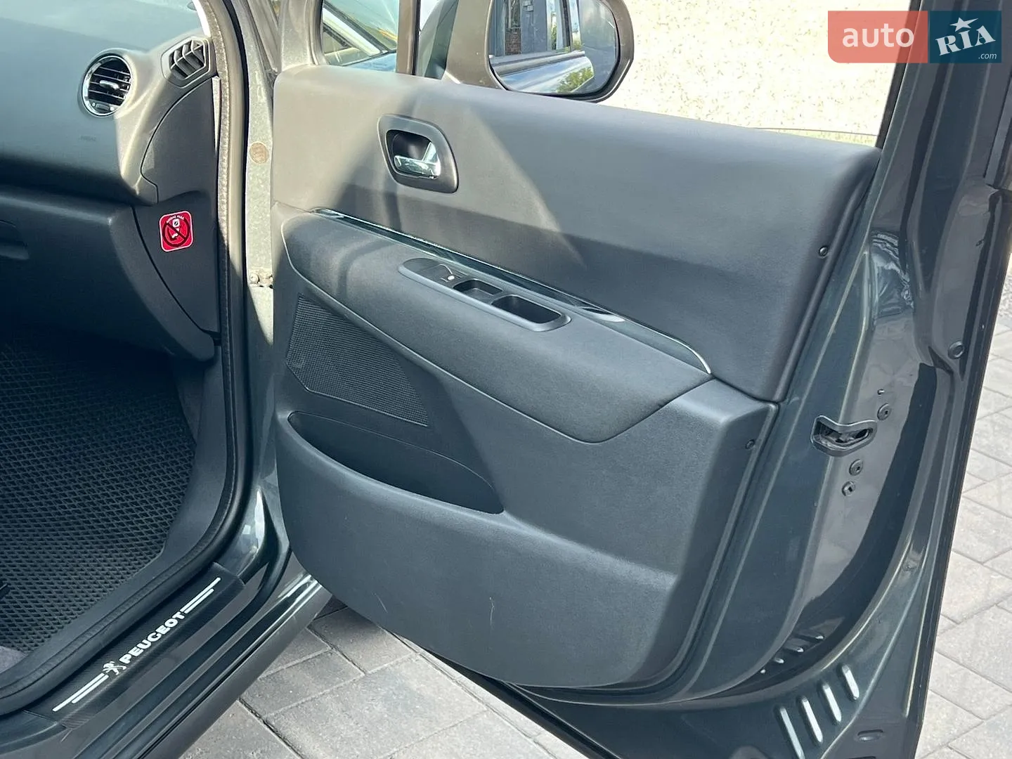 2013 Peugeot 3008 - мініатюра 34