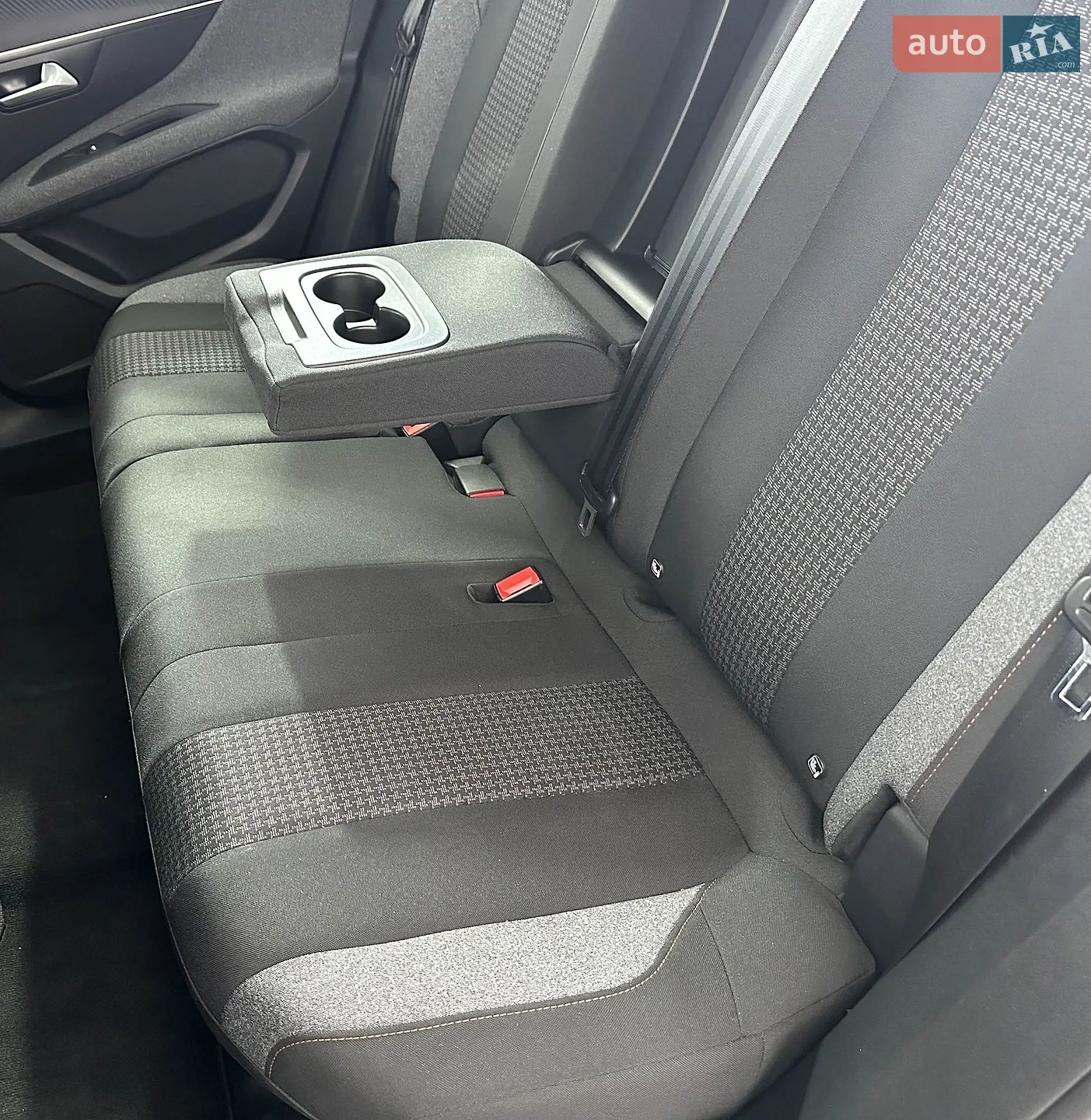 2021 Peugeot 3008 - мініатюра 11