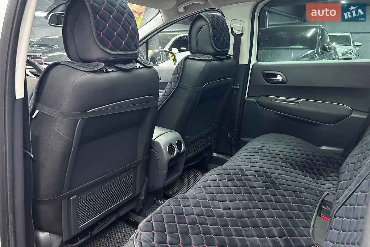 2010 Peugeot 3008 - мініатюра 25