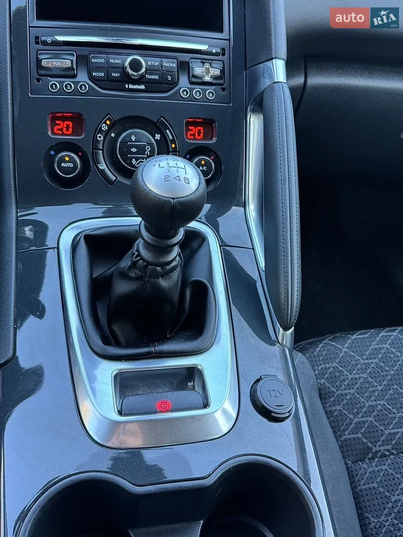 2016 Peugeot 3008 - мініатюра 28