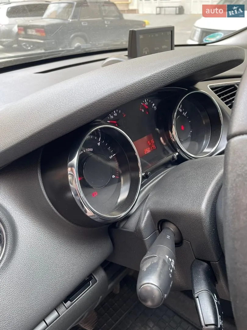 2013 Peugeot 3008 - мініатюра 15