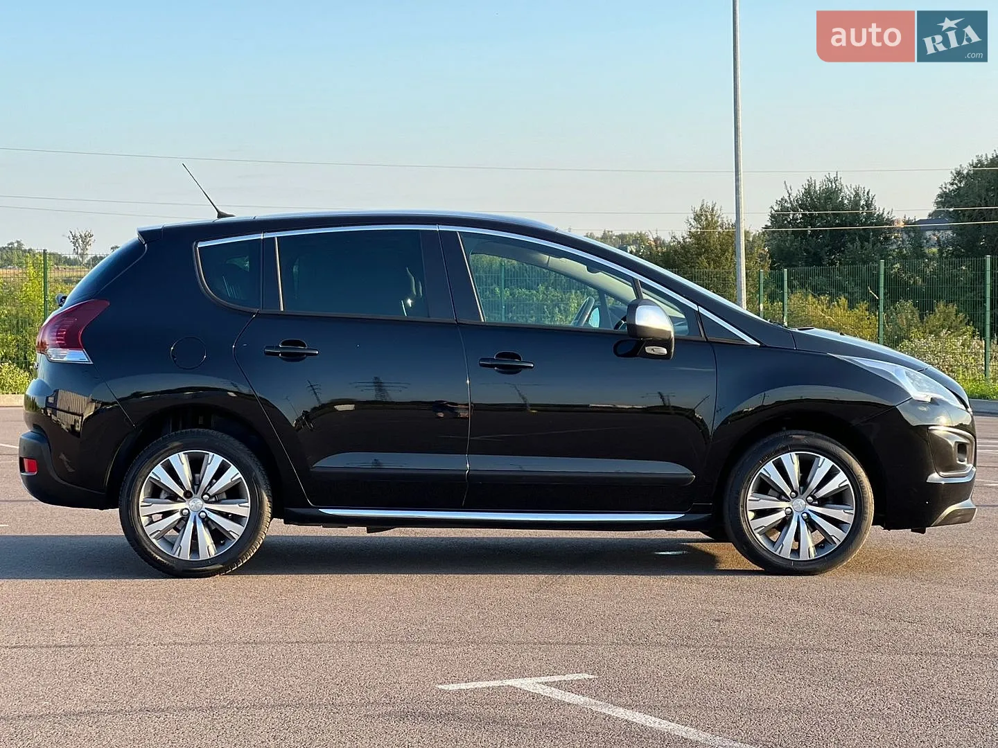 2015 Peugeot 3008 - мініатюра 9