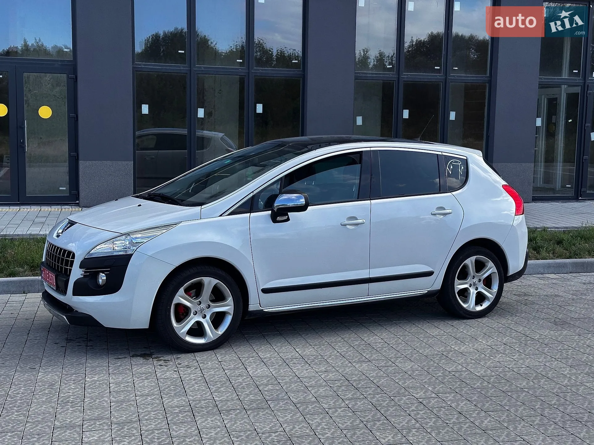 2011 Peugeot 3008 - мініатюра 9