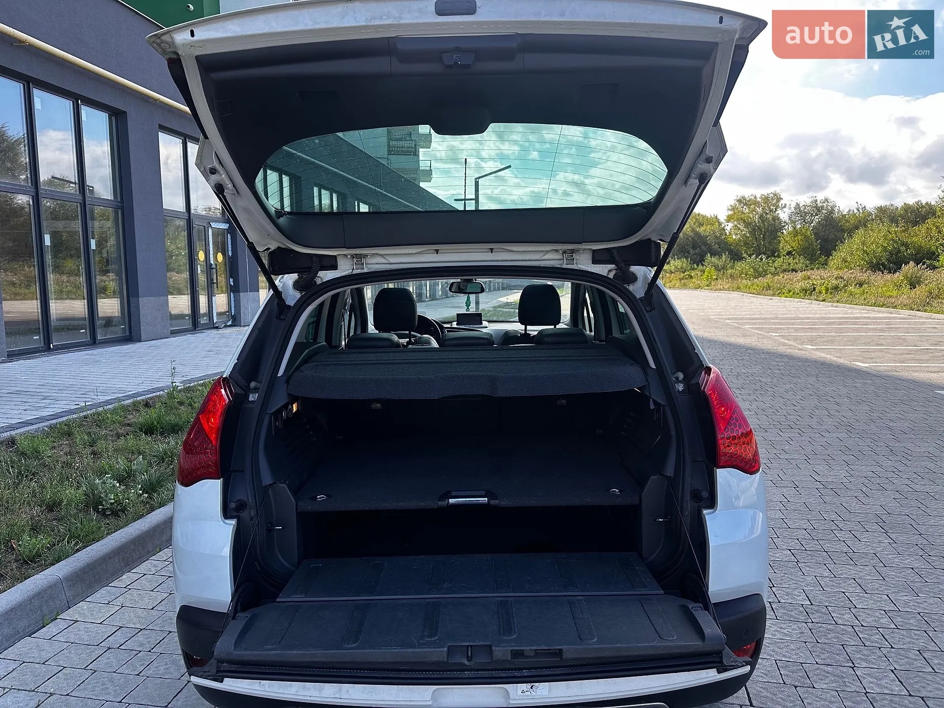 2011 Peugeot 3008 - мініатюра 22